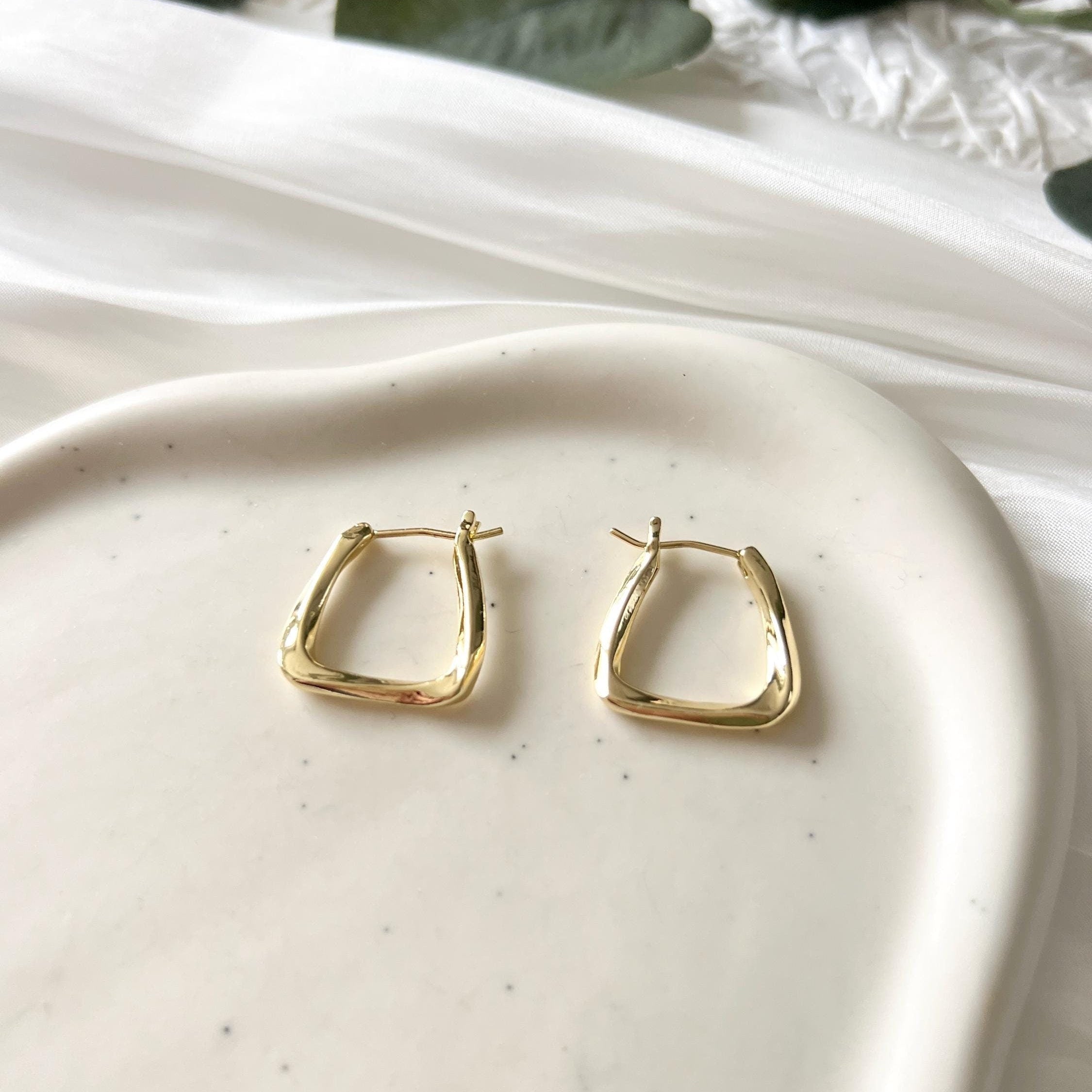 d68277083bf73319ce29c840e93d8f31