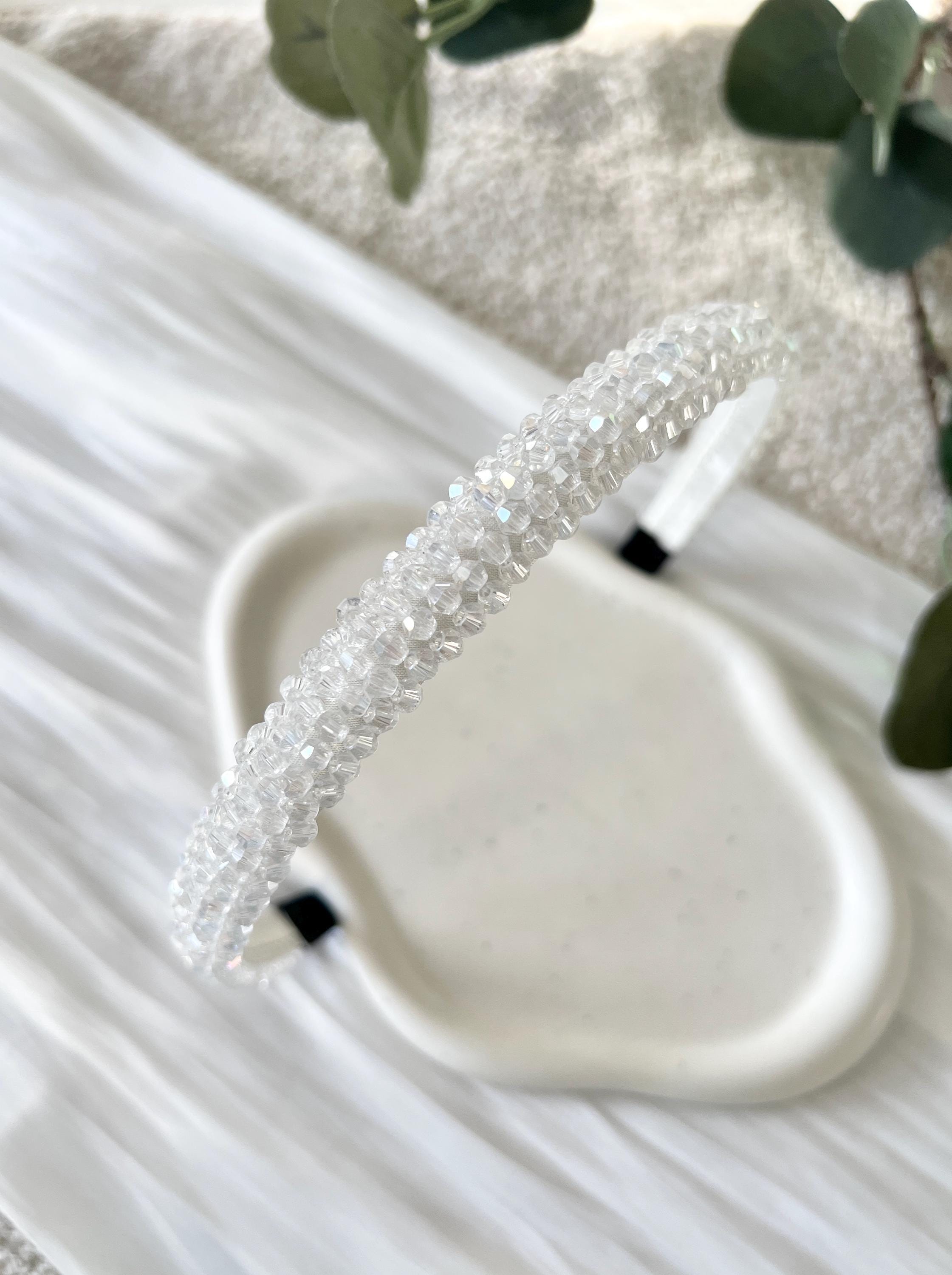 Haarreif, transparent weiße Perlen, Haarreif, Perlenhaarreif, Perlenschmuck, moderner Schmuck Hochzeit, Brautschmuck, Haarschmuck Braut
