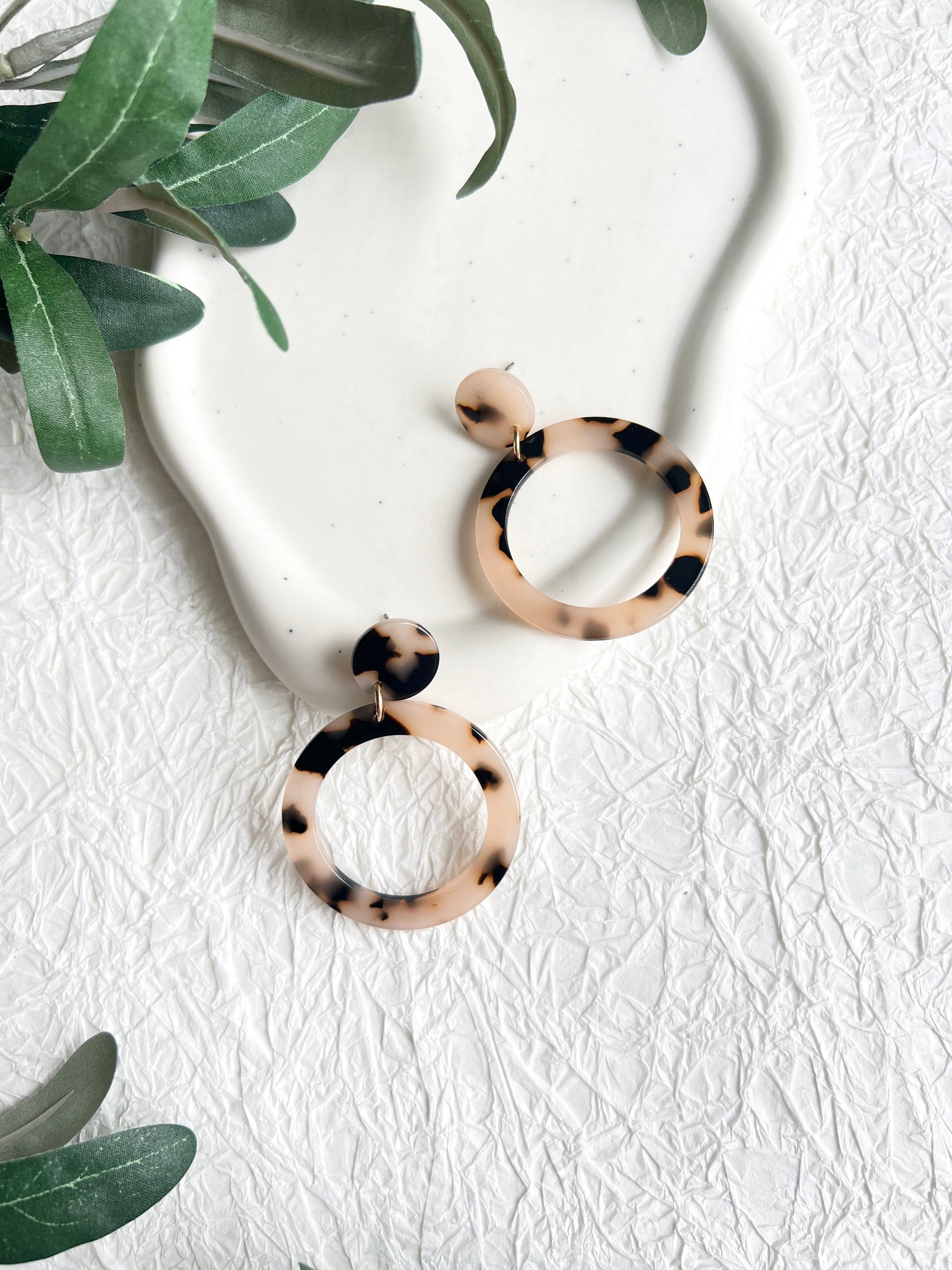 Acryl Ohrringe, rund, Puder / Braun, Kreis und Ring, Hängeohrringe, moderne Ohrstecker, glänzender,Ohrringe,Acryl, NEW IN, Ohrringe,schmuckbluete.de