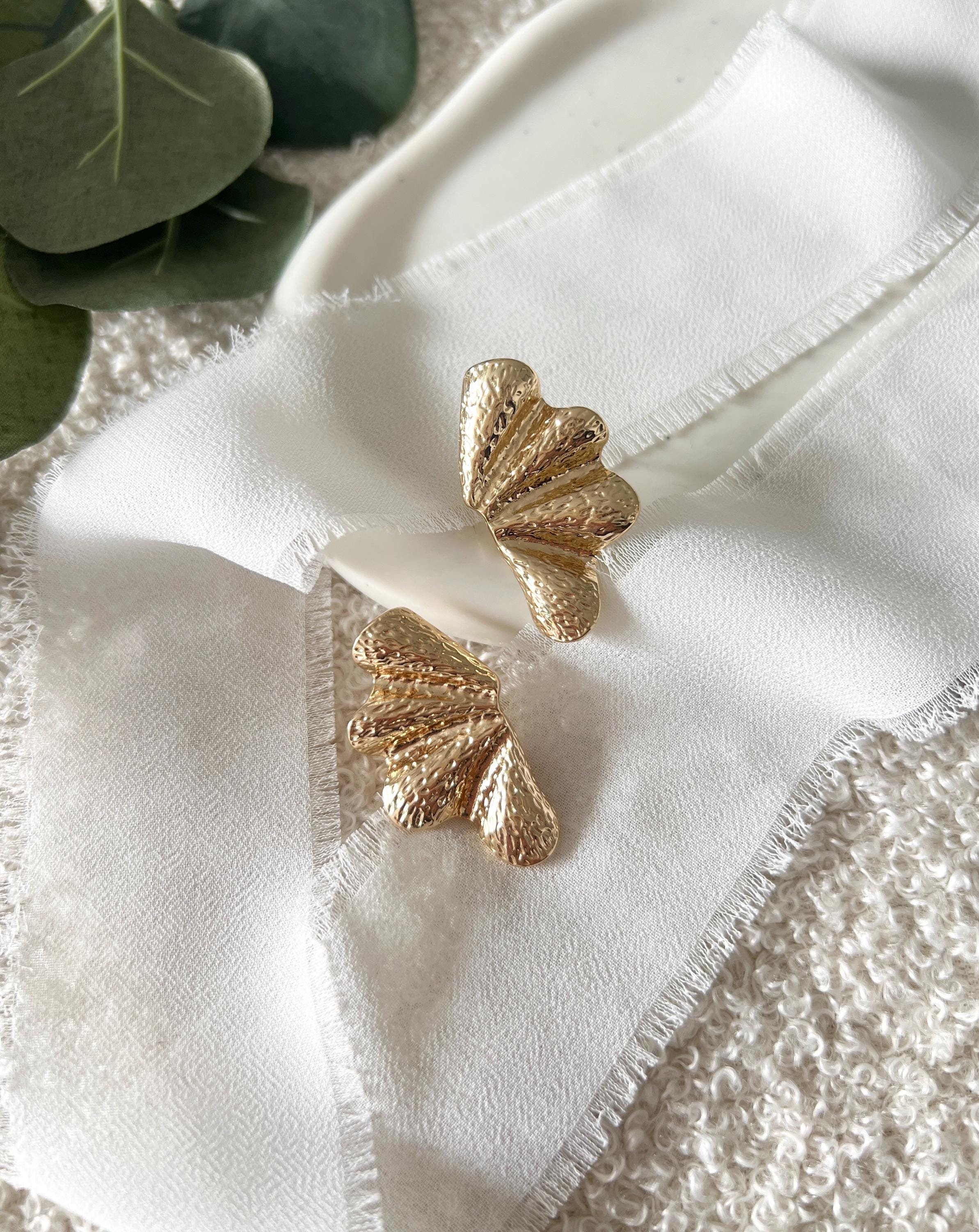 Ohrstecker Blätter Braut, Gold, moderner Schmuck Standesamt, Brautohrringe, Ohrringe Brautjungfer, Trauzeugin, Schmuck Hochzeit, feiner Ohrschmuck