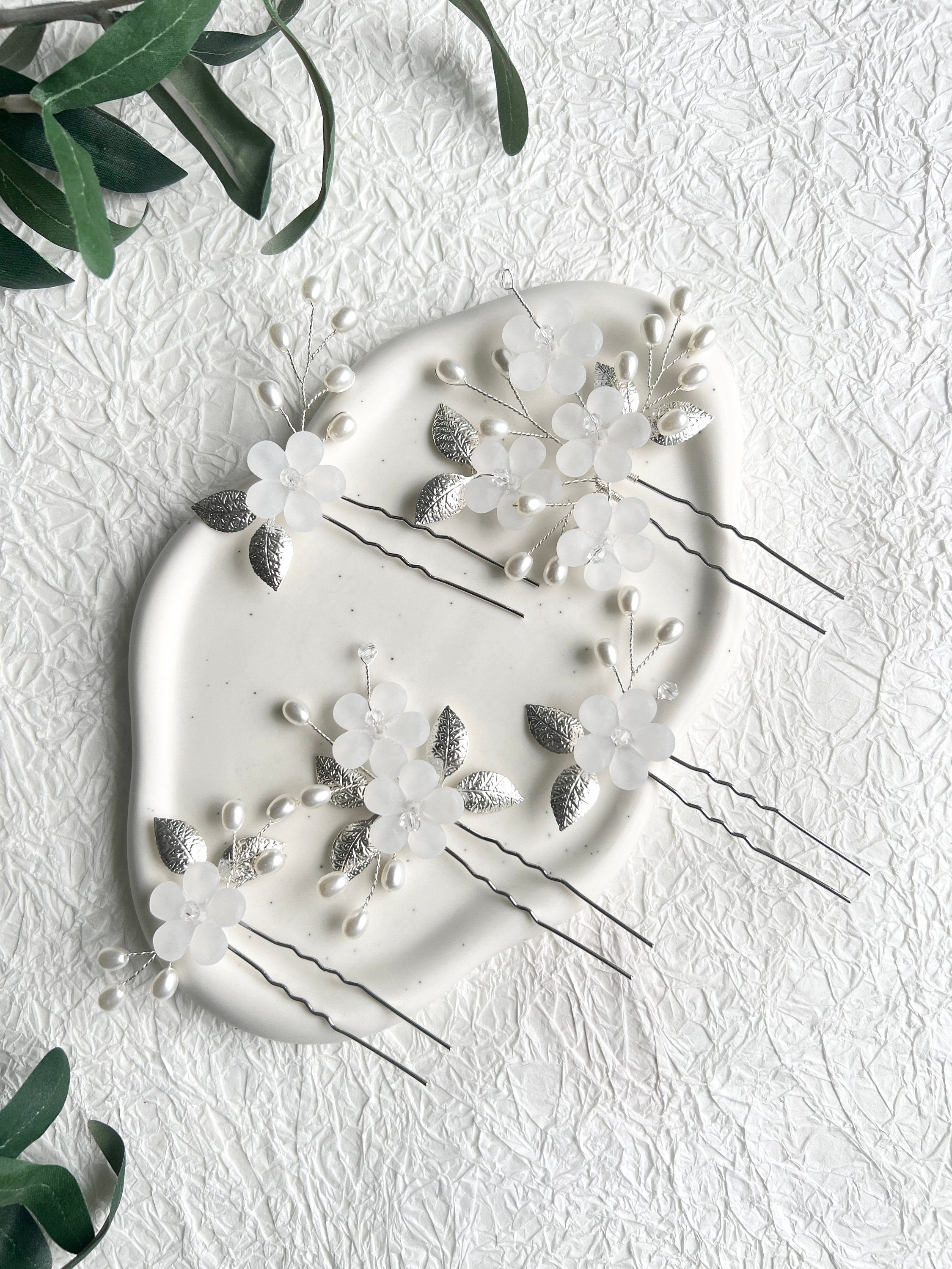 Braut Haarnadeln, Set 5 Stück, Braut Haarspange, Silber, weiße Perlen, weißtransparente Blumen,-Brauthaarschmuck-Schmuckblüte