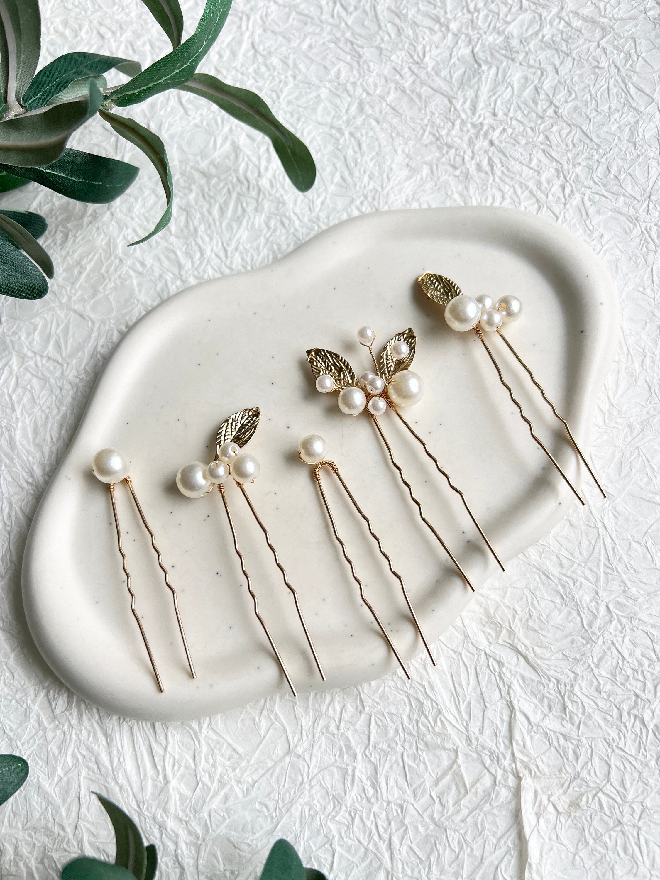 Haarnadeln mit weißen Perlen und goldenen Blättern, Braut, Haarschmuck, Set 5 Stück, Brautschmuck, Brautjungfer, Brautfrisur, Schmuck Hochzeit
