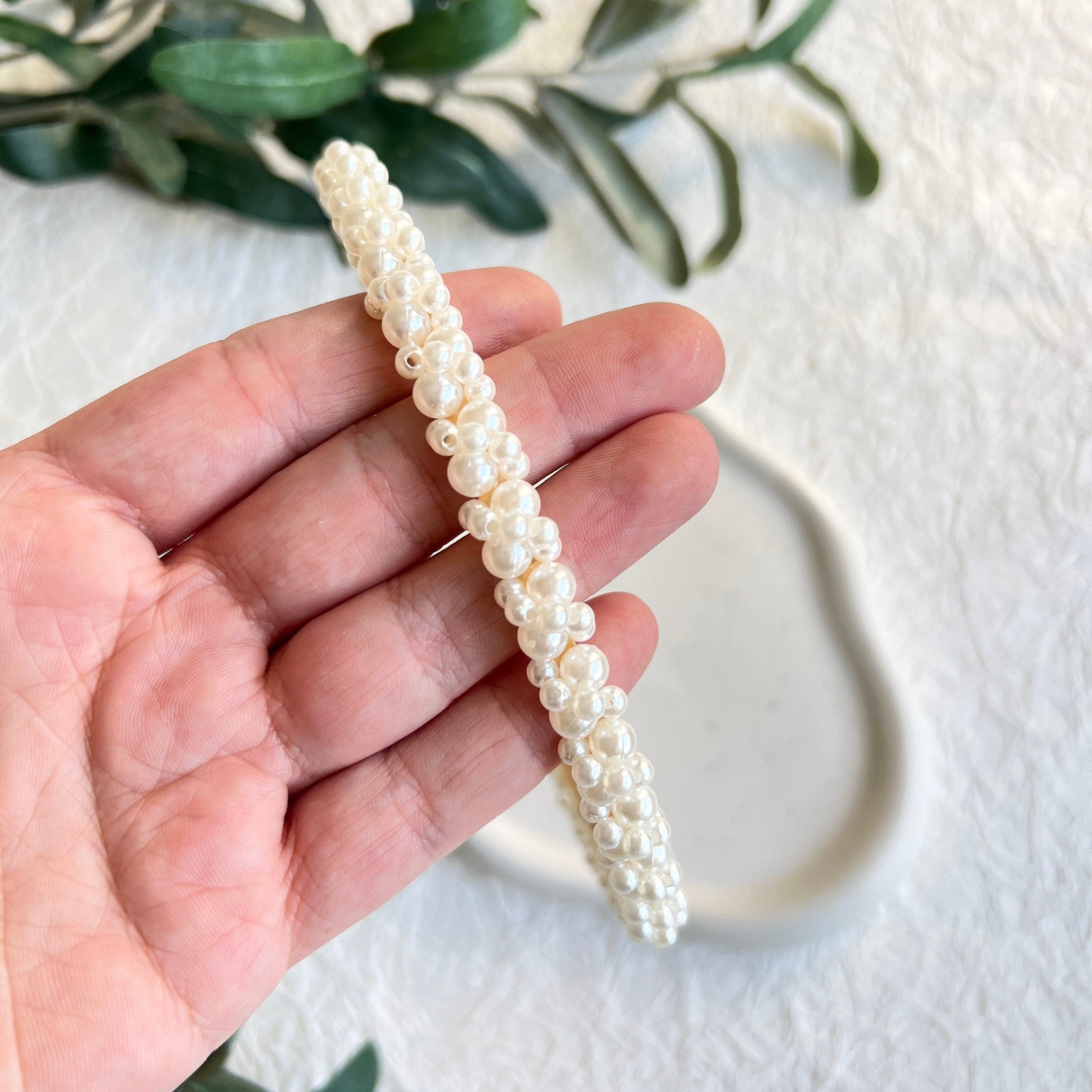 Braut Haarschmuck, Gold, Weiß, Perlen Schmuck, Haarreif, Hochzeit, Brauthaarschmuck, Brautschmuck,-Brauthaarschmuck-Schmuckblüte
