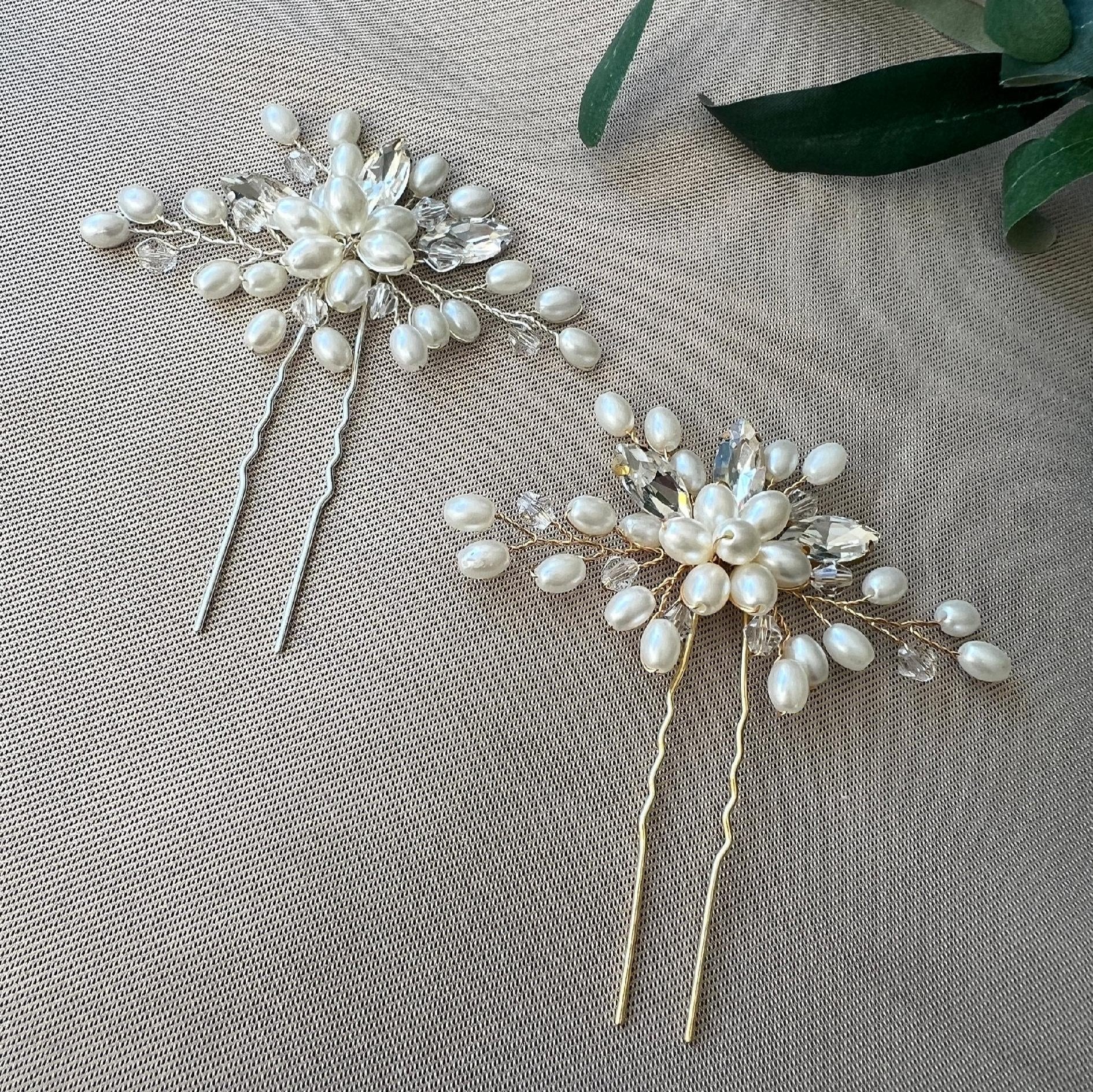 Braut Haarschmuck Haarkamm Haarspange Brautschmuck Hochzeitsschmuck Brautfrisur Brautjungfer Juwelierdraht Hochzeit - Silber-Brauthaarschmuck-Schmuckblüte