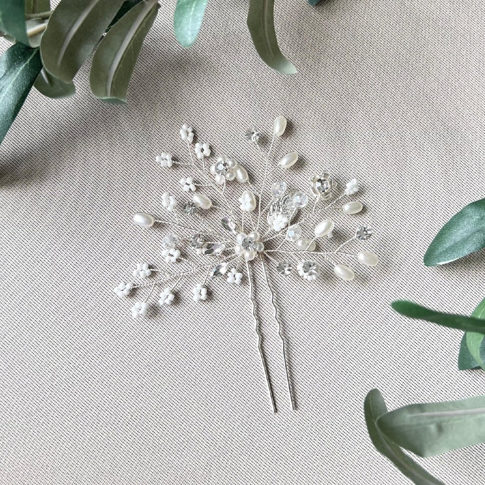 Braut Haarschmuck, Haarkamm Silber, Perlen und Strass, Haarnadel, Hochzeit, Vintage, hochwertiger-Brauthaarschmuck-Schmuckblüte
