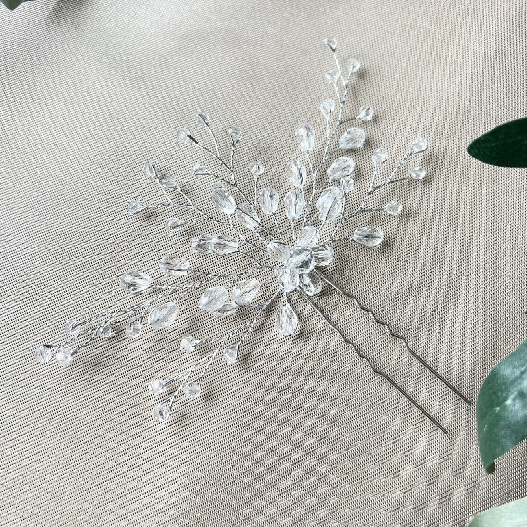 Braut Haarschmuck, Haarkamm in Silber, Perlen, Haarspange, Hochzeit, hochwertiger Brauthaarschmuck, Brautjungfer-Brauthaarschmuck-Schmuckblüte