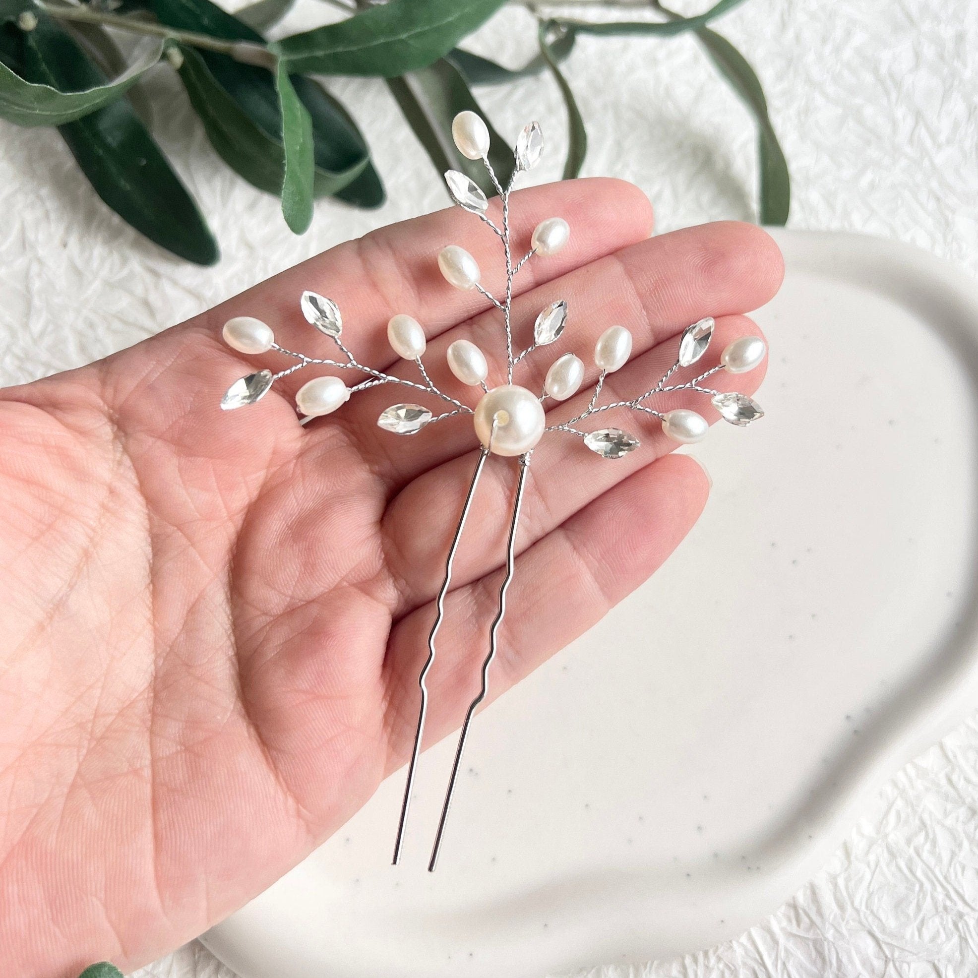 Braut Haarschmuck, Haarspange, Silber, weiße Perlen und Strass, Haarnadeln, Einzeln oder - 2 Stück-Brauthaarschmuck-Schmuckblüte