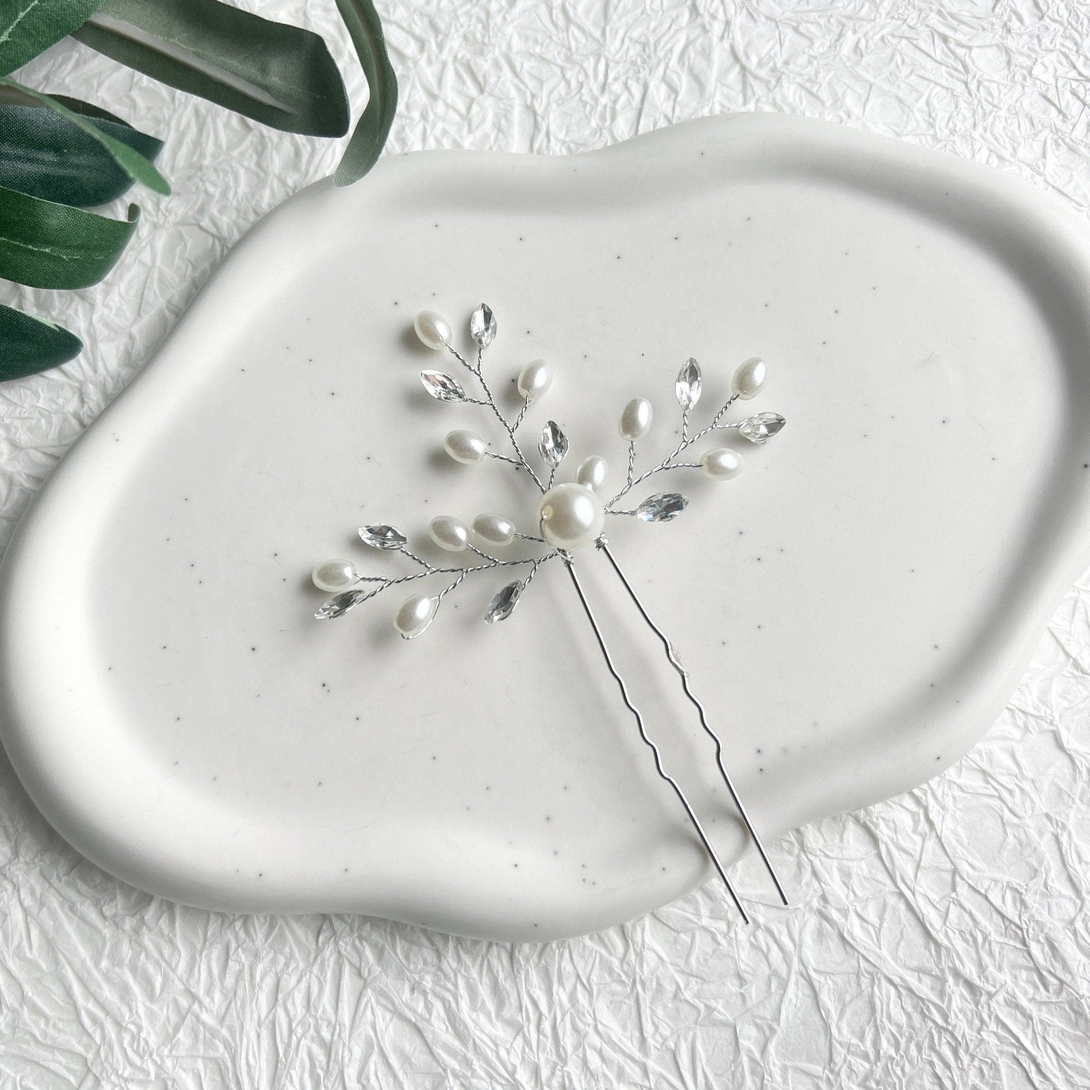 Braut Haarschmuck, Haarspange, Silber, weiße Perlen und Strass, Haarnadeln, Einzeln oder - 2 Stück-Brauthaarschmuck-Schmuckblüte
