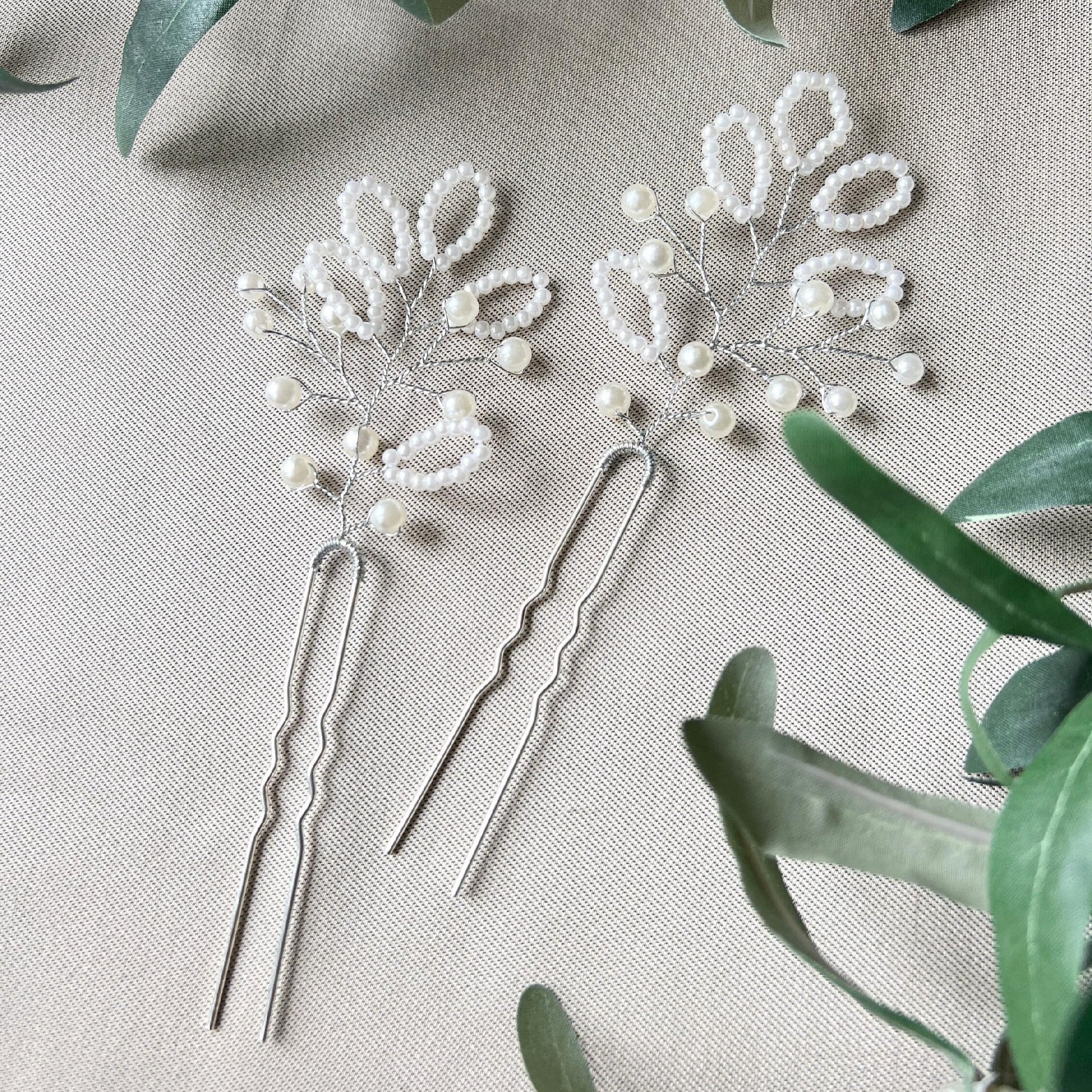 Braut Haarschmuck Set 2 Stück Haarspange Silber mit weißen Perlen Haarnadeln Brautschmuck-Brauthaarschmuck-Schmuckblüte