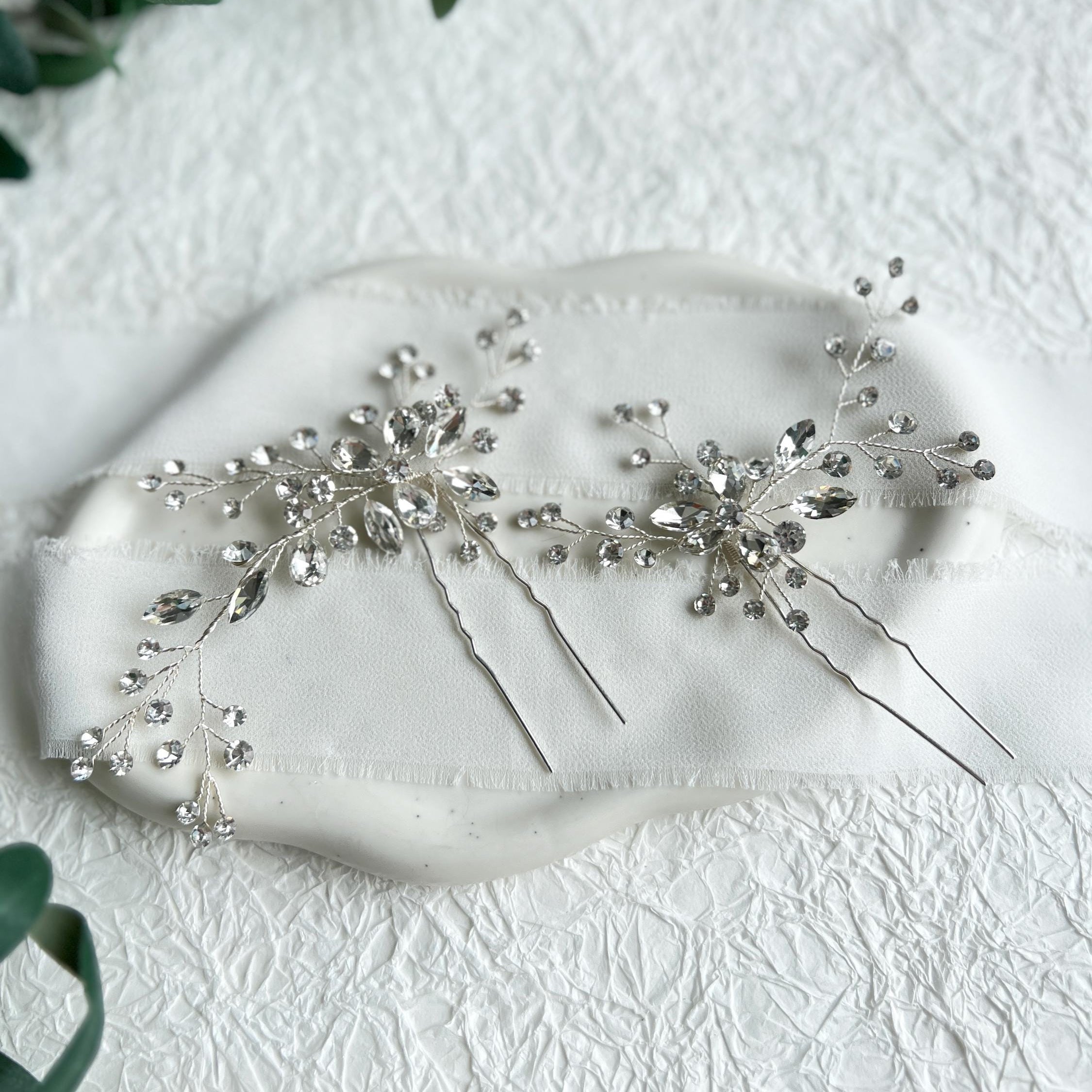Haarnadel, Set, Silber, Haarspangen mit Strasssteinen, Brautschmuck, Brautfrisur, Schmuck Hochzeit, glänzender Haarschmuck, Braut