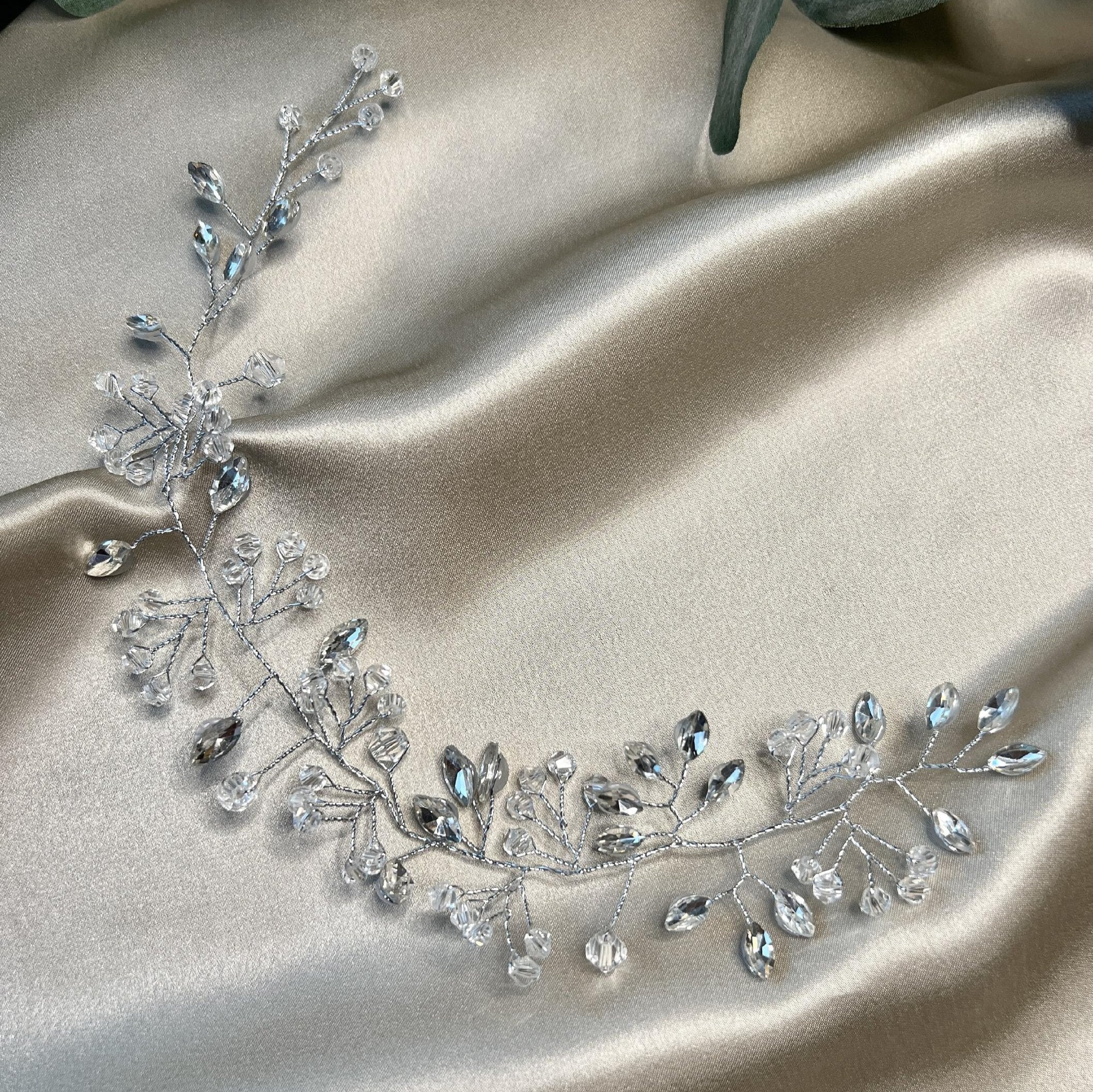 Braut Haarschmuck Silber Brauthaarschmuck mit Perlen und Strass Steinen Haarkranz Hochzeit Haarranke Hochzeitsschmuck-Brauthaarschmuck-Schmuckblüte