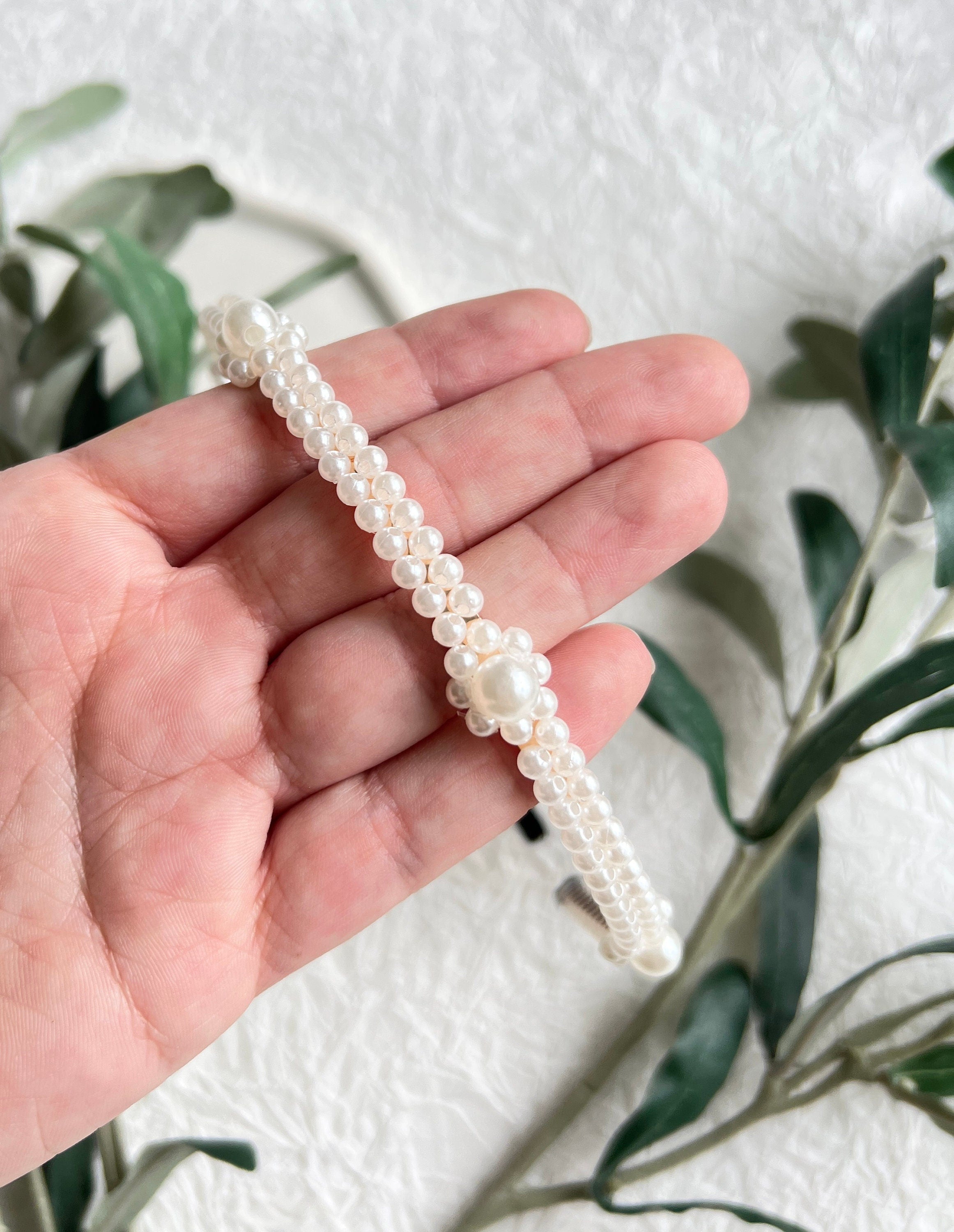Braut Haarschmuck, Weiß, Gold, Perlen Schmuck, Haarreif, Hochzeit, Brauthaarschmuck, Brautschmuck,-Brauthaarschmuck-Schmuckblüte