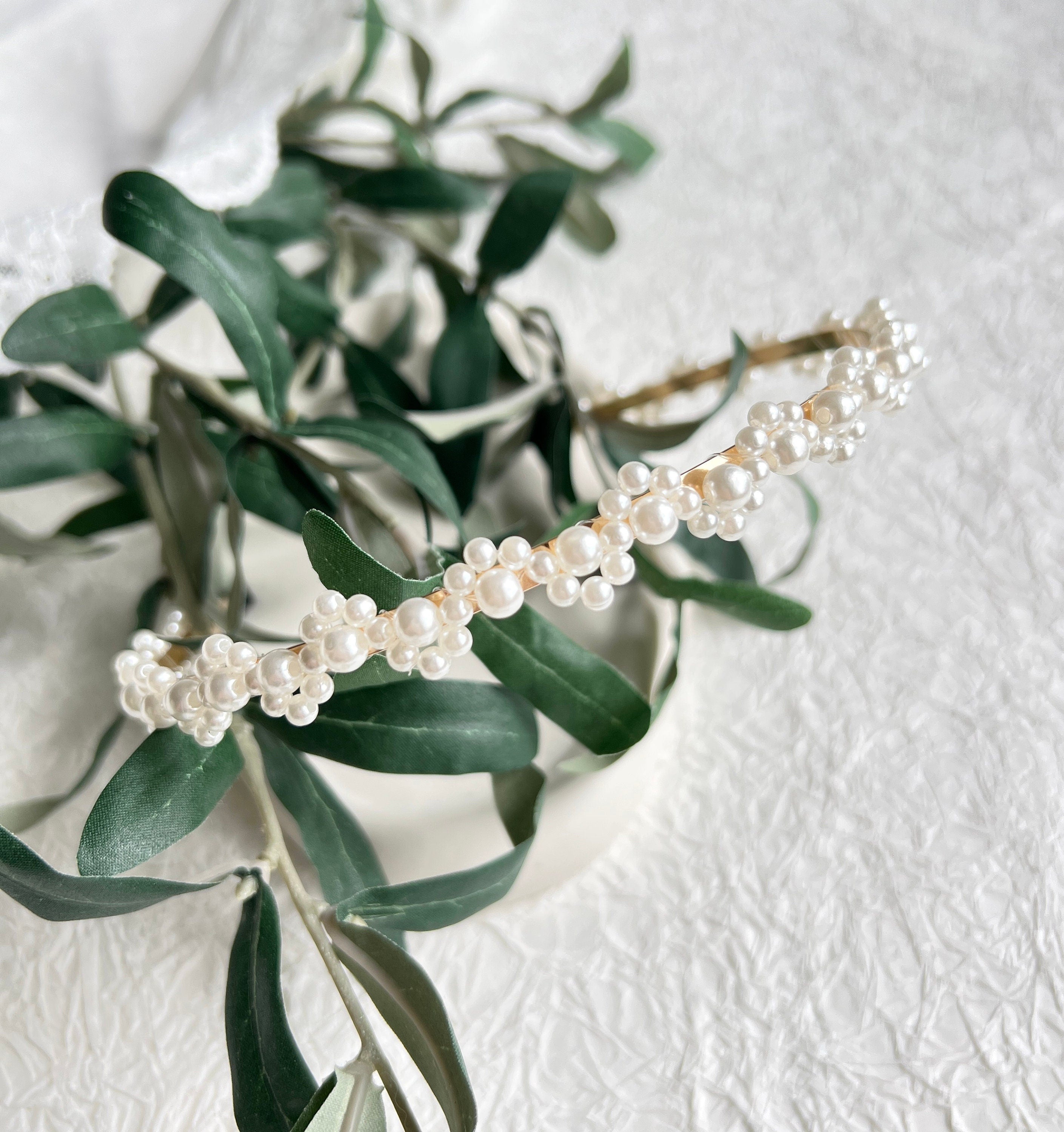 Braut Haarschmuck, Weiß, Gold, Perlen Schmuck, Haarreif, Hochzeit, Brauthaarschmuck, Brautschmuck,-Brauthaarschmuck-Schmuckblüte