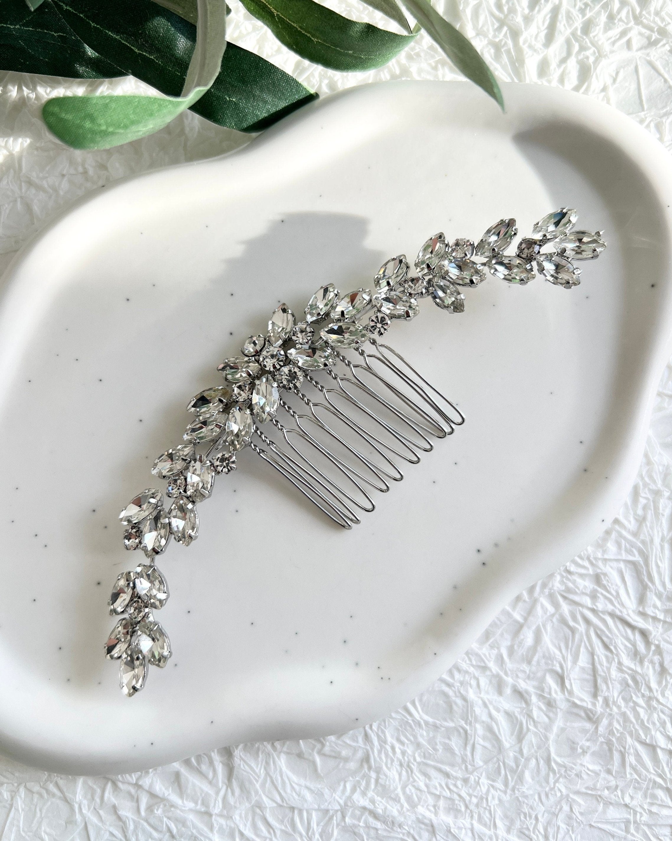 Braut Haarschmuck, glänzende Strasssteine Haarkamm, gold, silber, Hochzeit Schmuck, - Silber-Brauthaarschmuck-Schmuckblüte