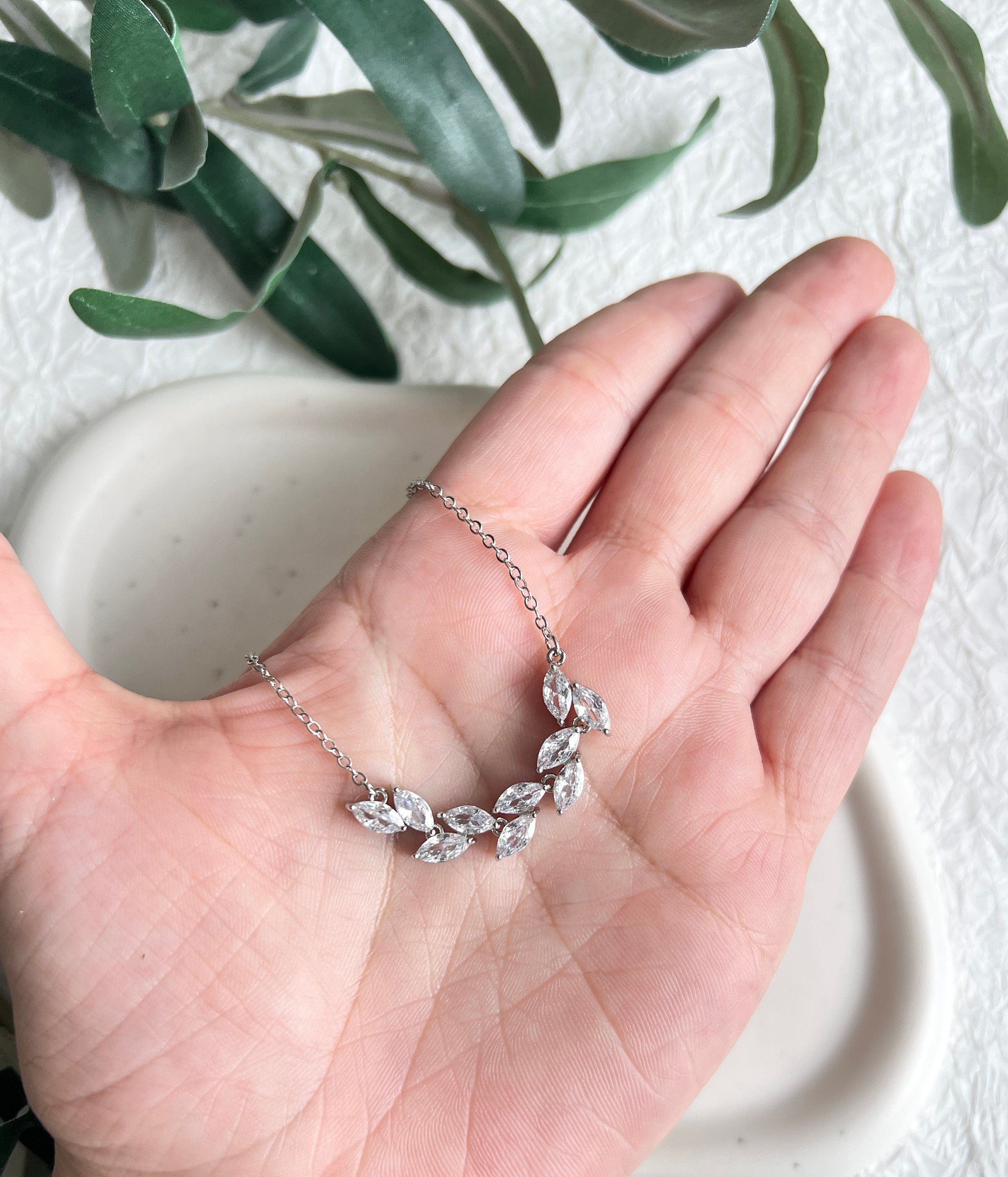 Halskette Braut, funkelnde Kette, Silber, Cubic-Zirconia-Steine, Brautschmuck, Brautjungfernschmuck Hochzeit, Standesamt, Brautjungfer