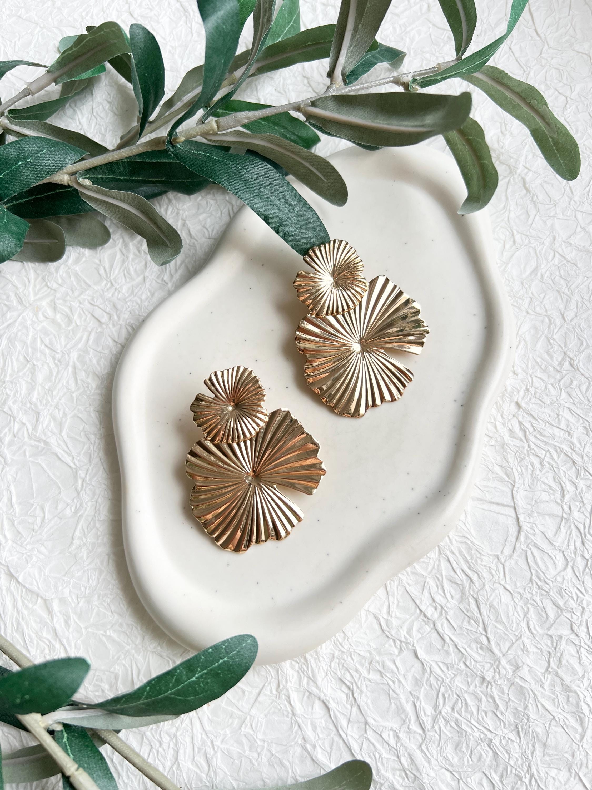 6c59bf314dc06a4ba4fb495a33772bc7