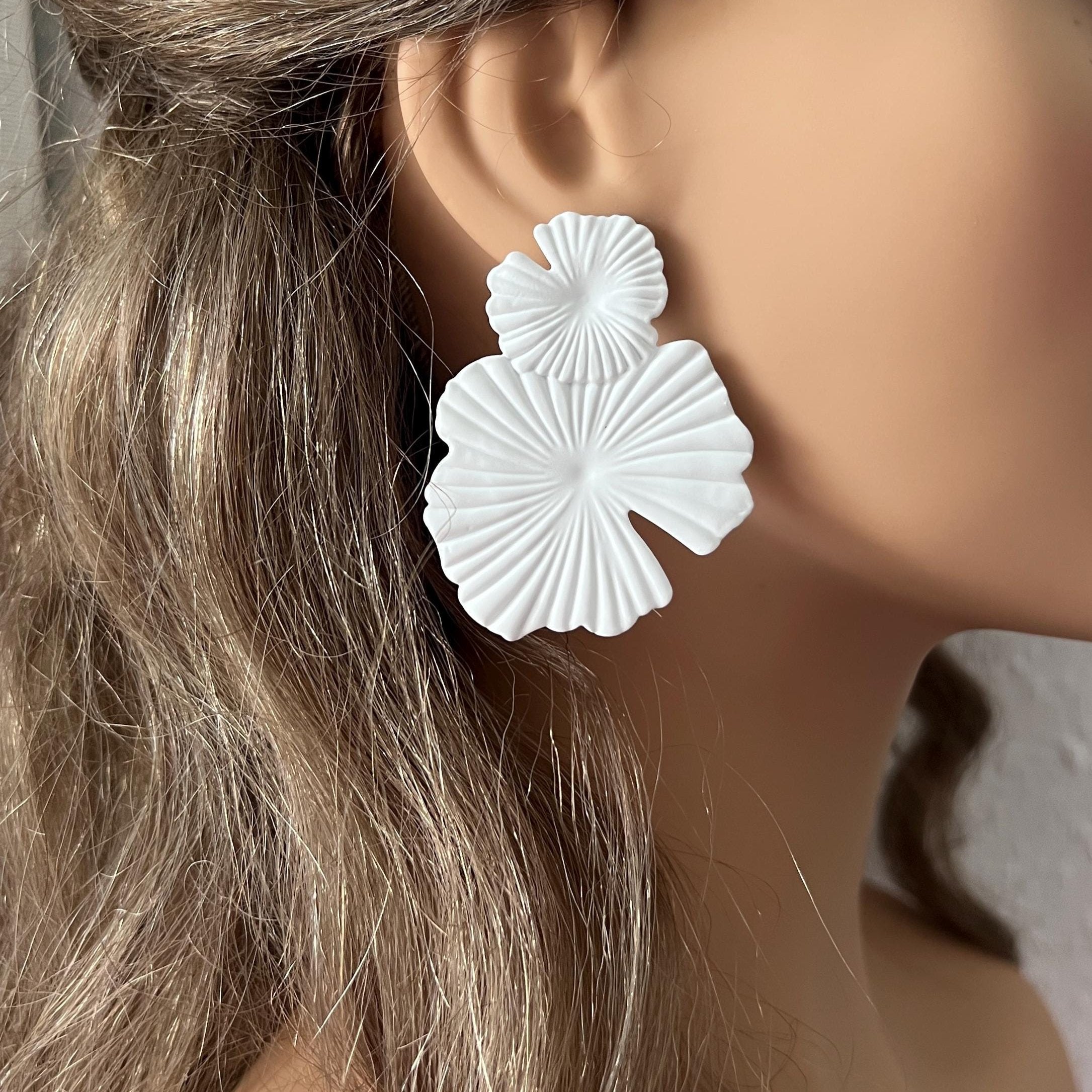 Ohrringe, Braut, weiße Blätter, Ginkgo, moderne Ohrstecker, Standesamt, Brautschmuck, Brautohrringe