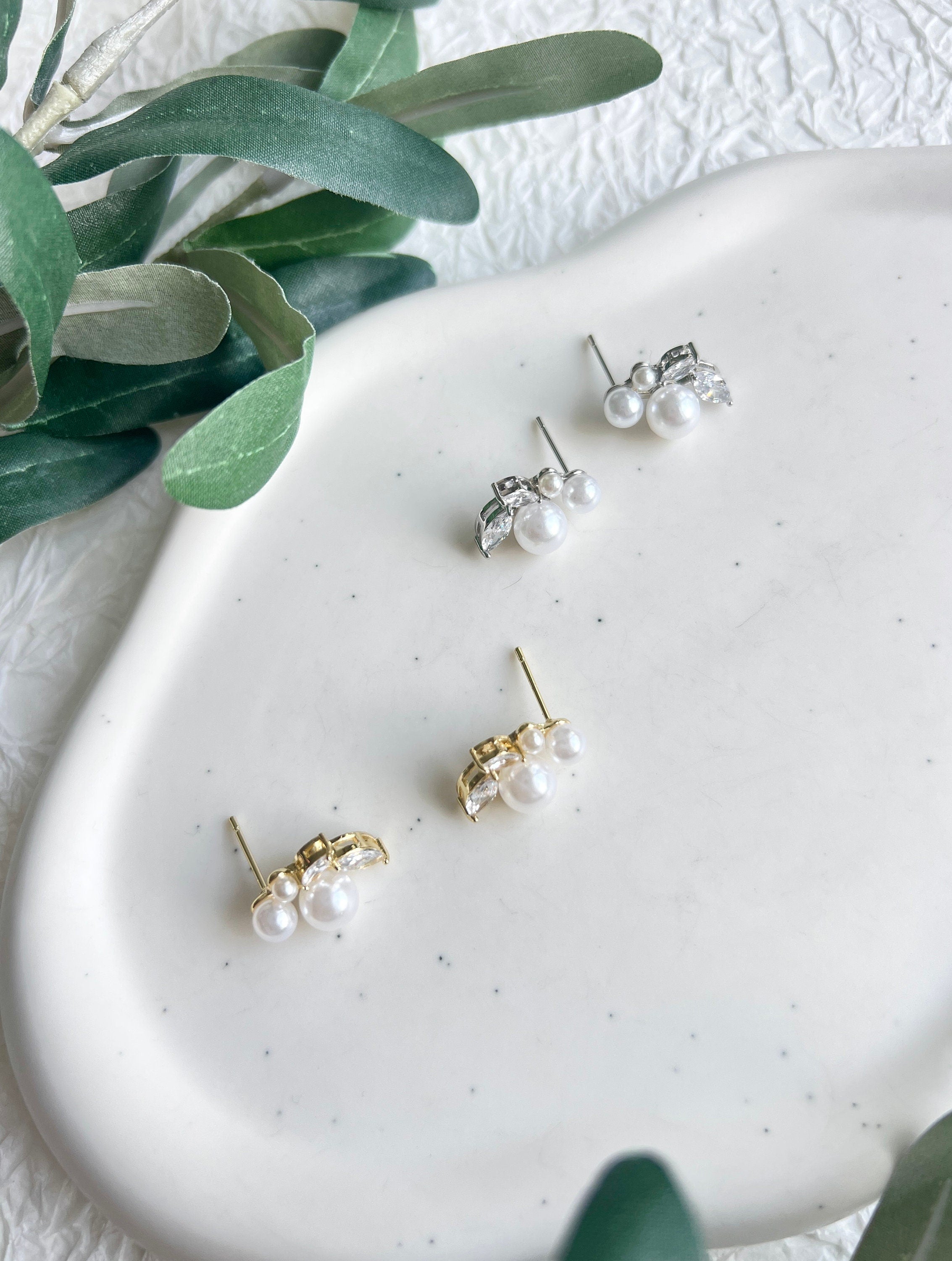 Braut Ohrringe, Perlen Ohrstecker, Silber oder Gold, Cubic Zirconia, funkelnde - Silber-Ohrringe-Schmuckblüte