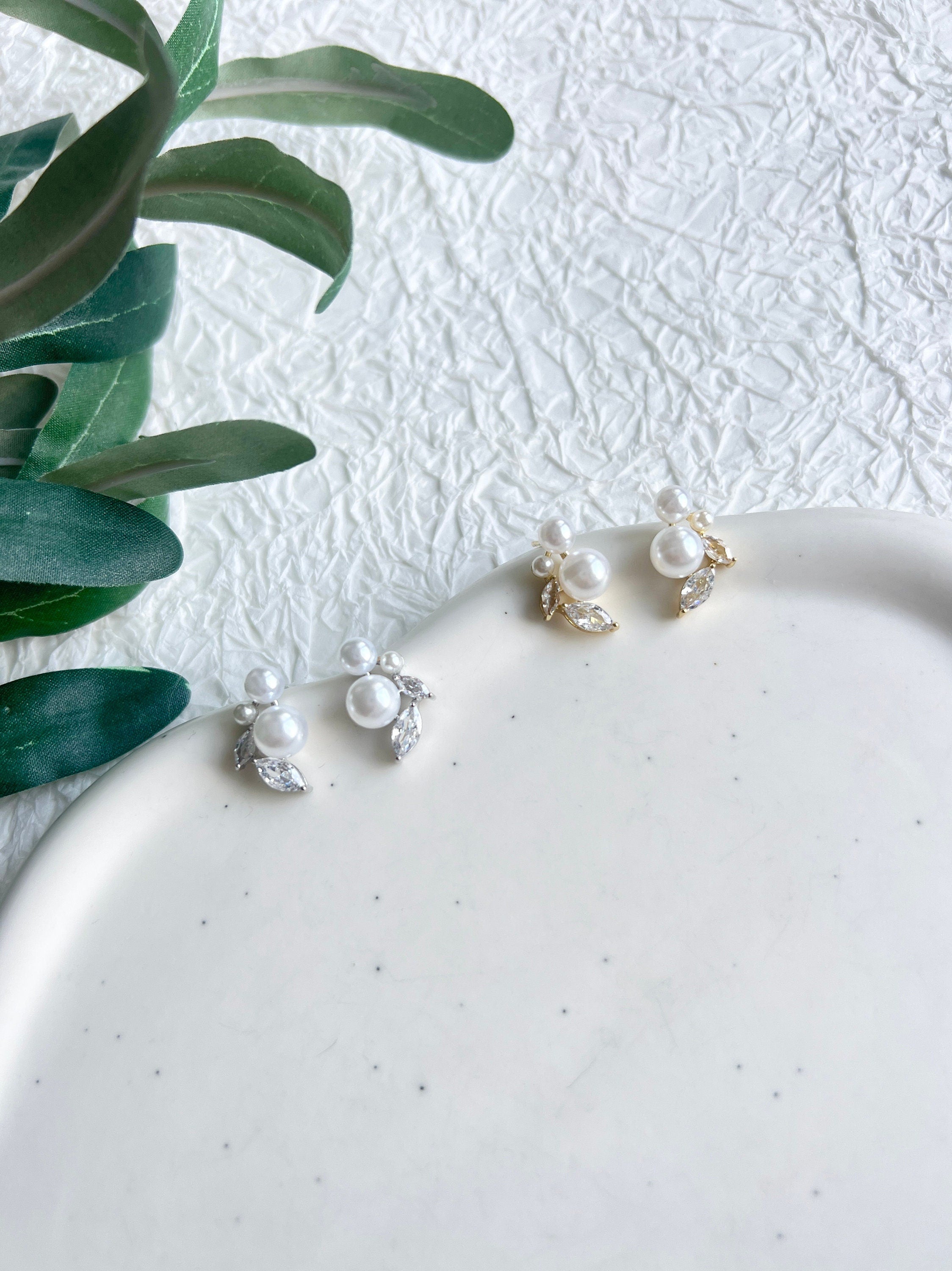 Braut Ohrringe, Perlen Ohrstecker, Silber oder Gold, Cubic Zirconia, funkelnde - Silber-Ohrringe-Schmuckblüte