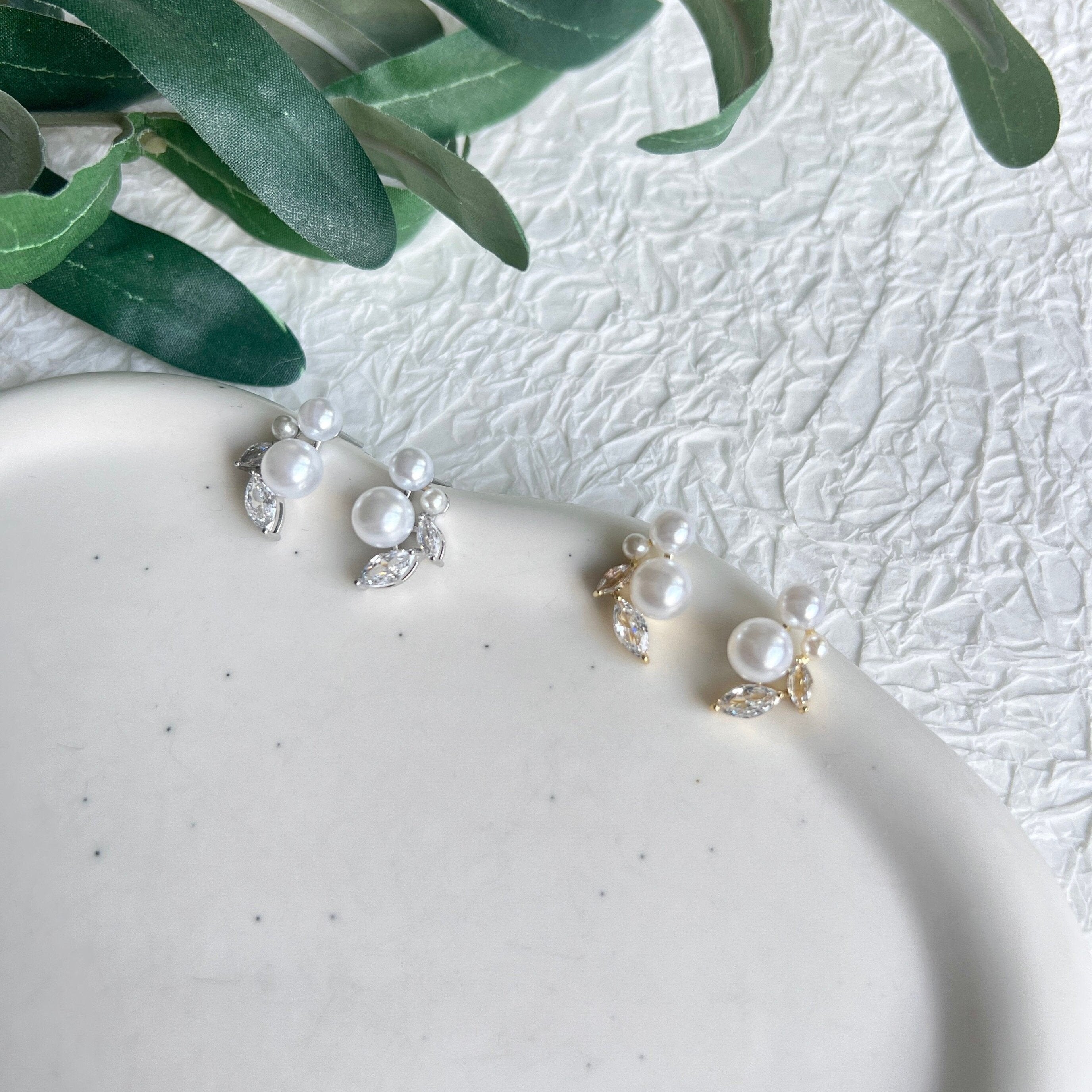 Braut Ohrringe, Perlen Ohrstecker, Silber oder Gold, Cubic Zirconia, funkelnde - Silber-Ohrringe-Schmuckblüte