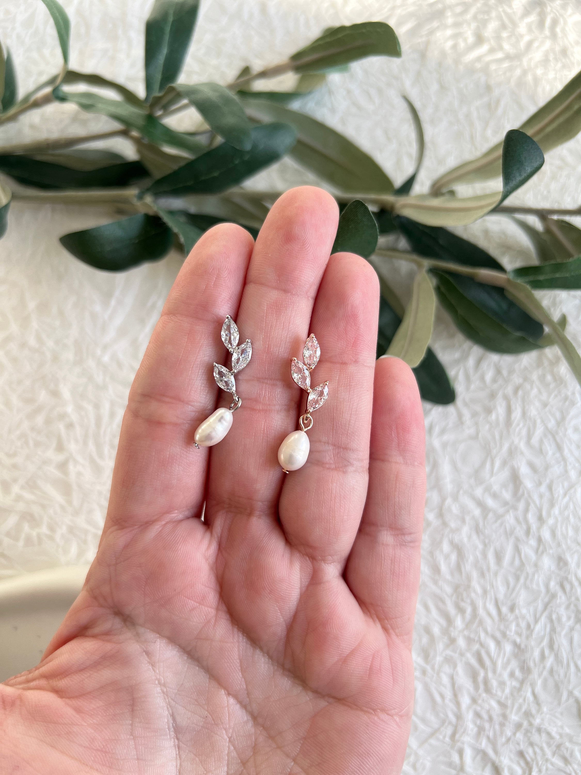 Braut Ohrringe, Roségold, Silber, Perlenschmuck, funkelnder Brautschmuck, Hochzeit - Roségold-Ohrringe-Schmuckblüte
