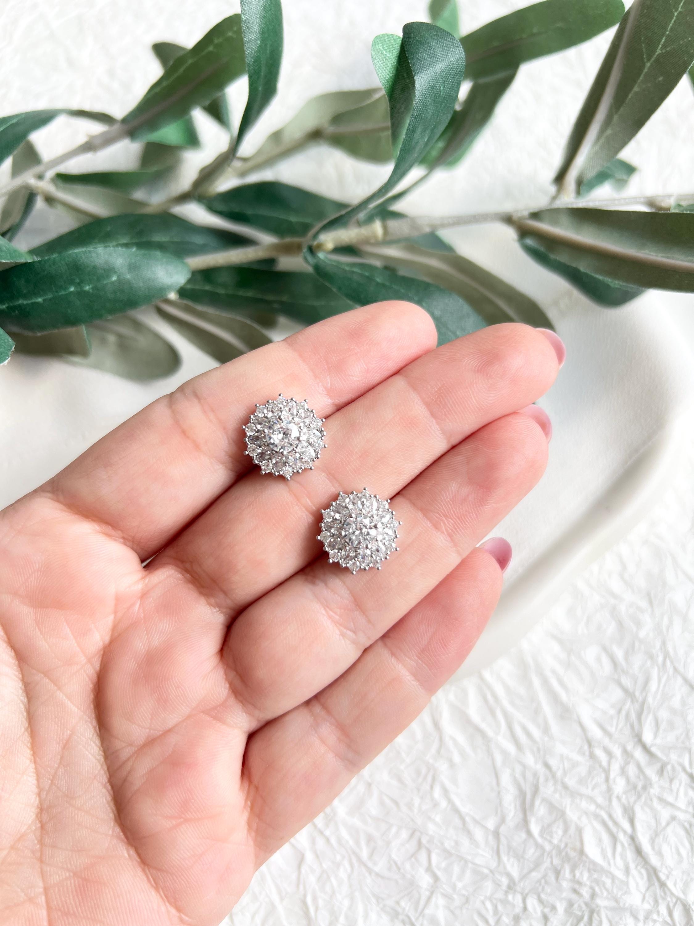 Ohrstecker, Silber, Brautohrringe, silberne Ohrringe, glänzender Brautschmuck, Schmuck Hochzeit, feiner Ohrschmuck, Braut, Brautjungfer, Trauzeugin