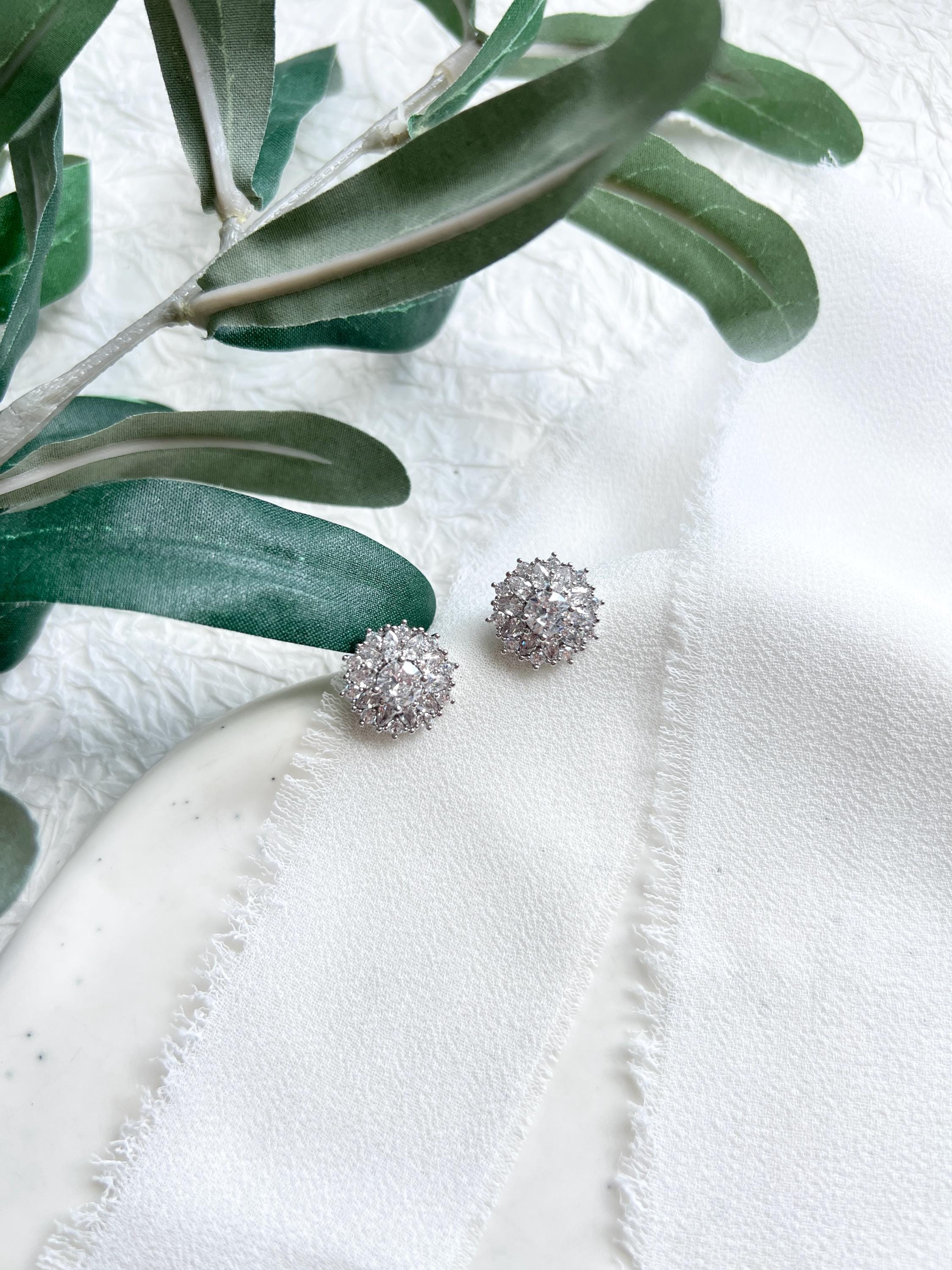 Ohrstecker, Silber, Brautohrringe, silberne Ohrringe, glänzender Brautschmuck, Schmuck Hochzeit, feiner Ohrschmuck, Braut, Brautjungfer, Trauzeugin