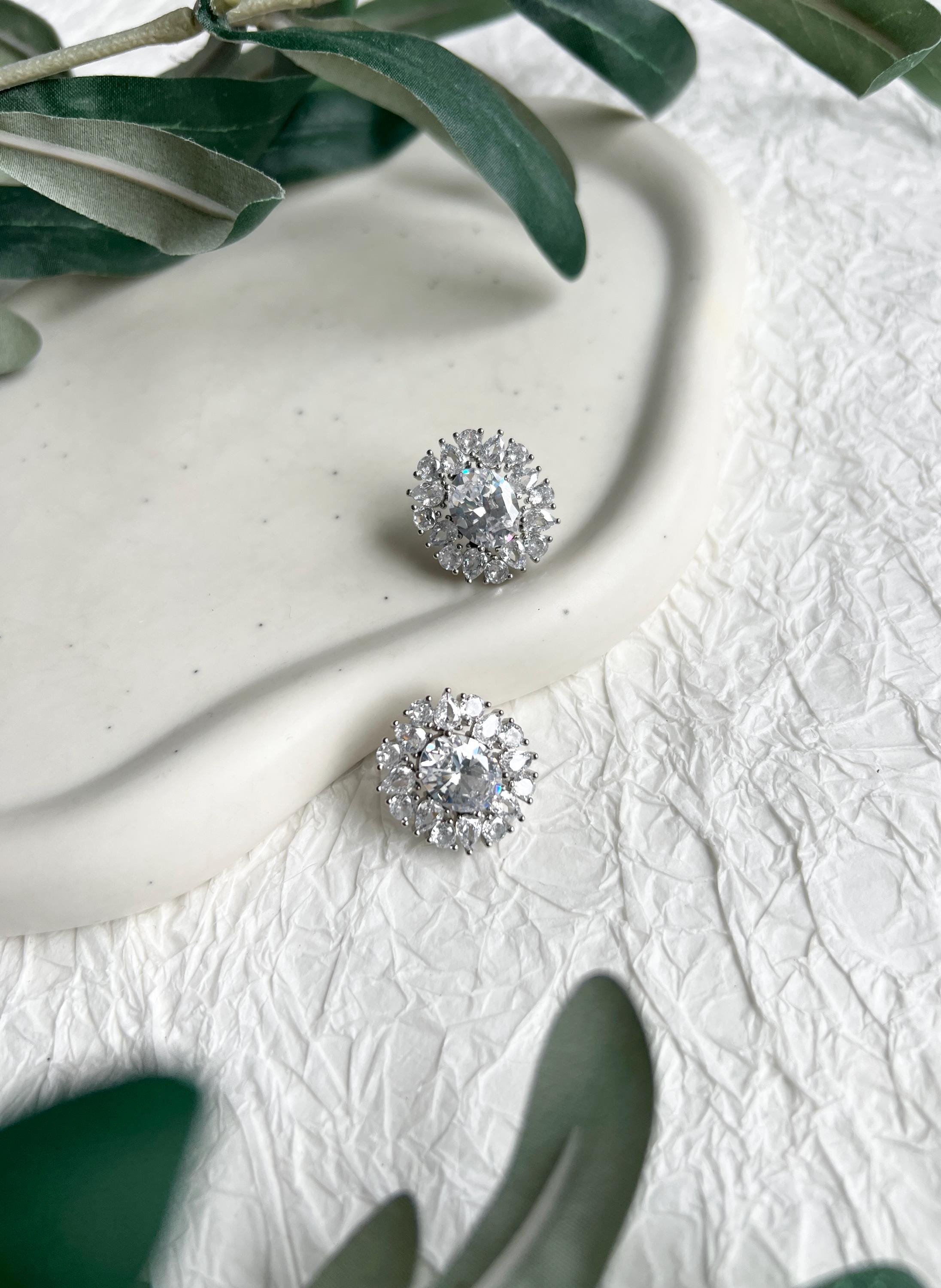 Ohrstecker, Silber, Brautohrringe, silberne Ohrringe, glänzender Brautschmuck, Schmuck Hochzeit, feiner Ohrschmuck, Braut, Brautjungfer, Trauzeugin