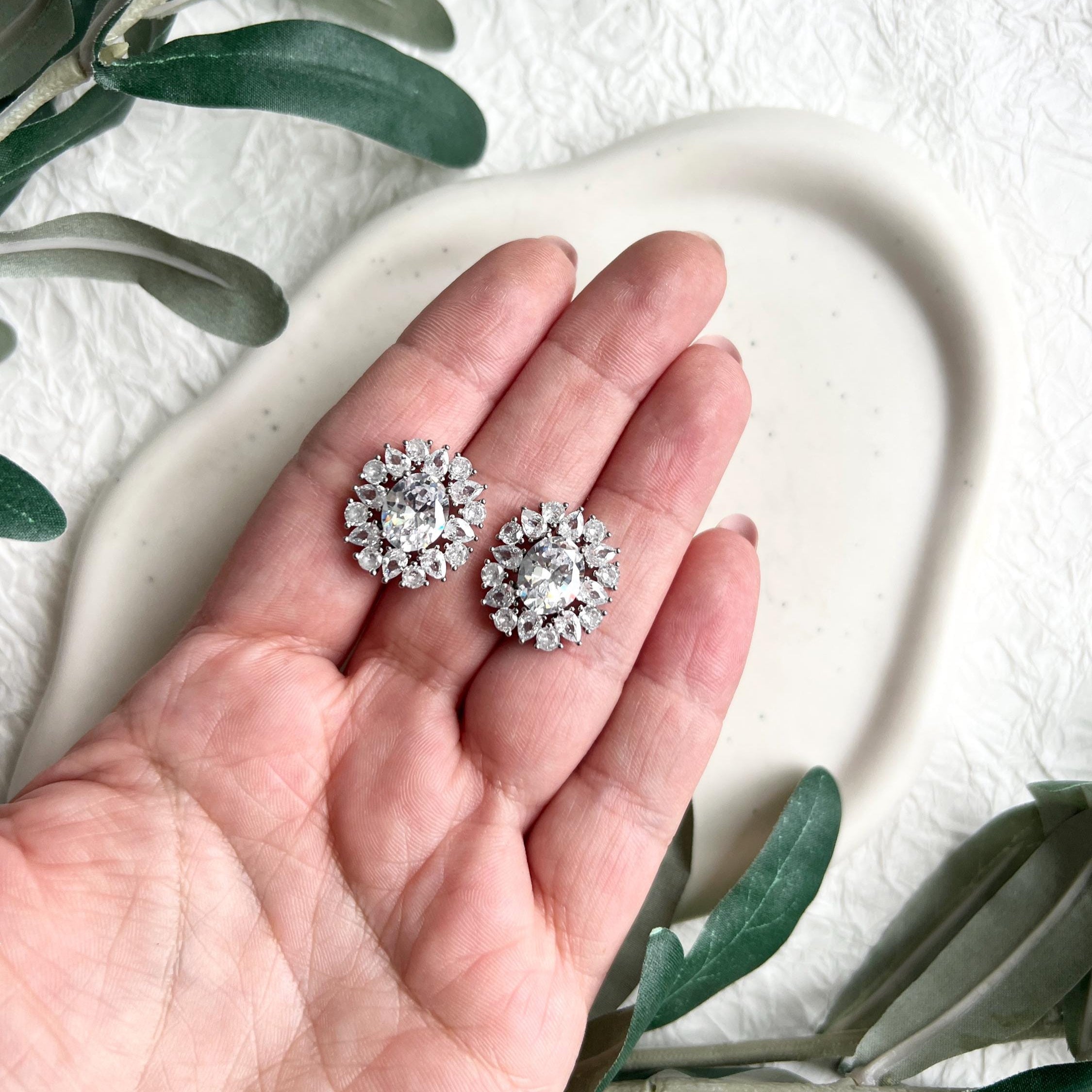 Ohrstecker, Silber, Brautohrringe, silberne Ohrringe, glänzender Brautschmuck, Schmuck Hochzeit, feiner Ohrschmuck, Braut, Brautjungfer, Trauzeugin