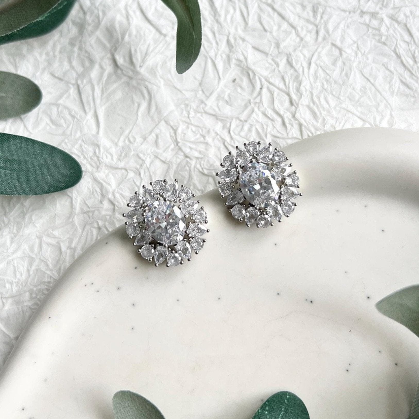 Ohrstecker, Silber, Brautohrringe, silberne Ohrringe, glänzender Brautschmuck, Schmuck Hochzeit, feiner Ohrschmuck, Braut, Brautjungfer, Trauzeugin