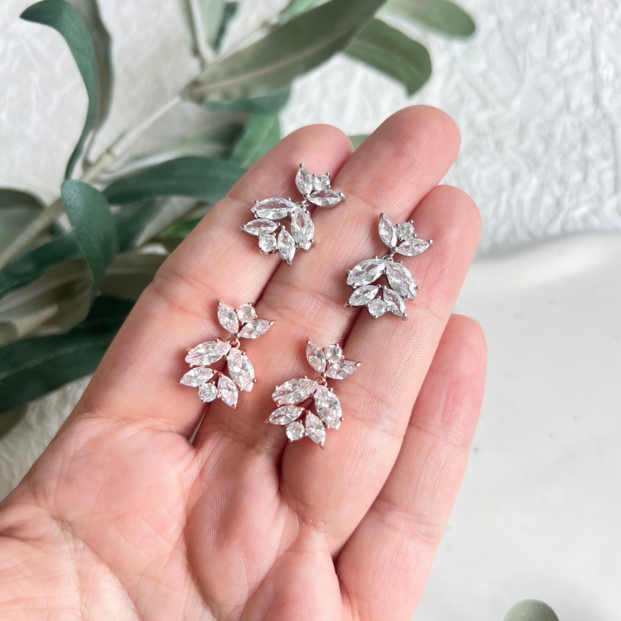 Braut Ohrringe, funkelnde Cubic Zirconia Steine, Silber oder Roségold, elegante - Roségold-Ohrringe-Schmuckblüte