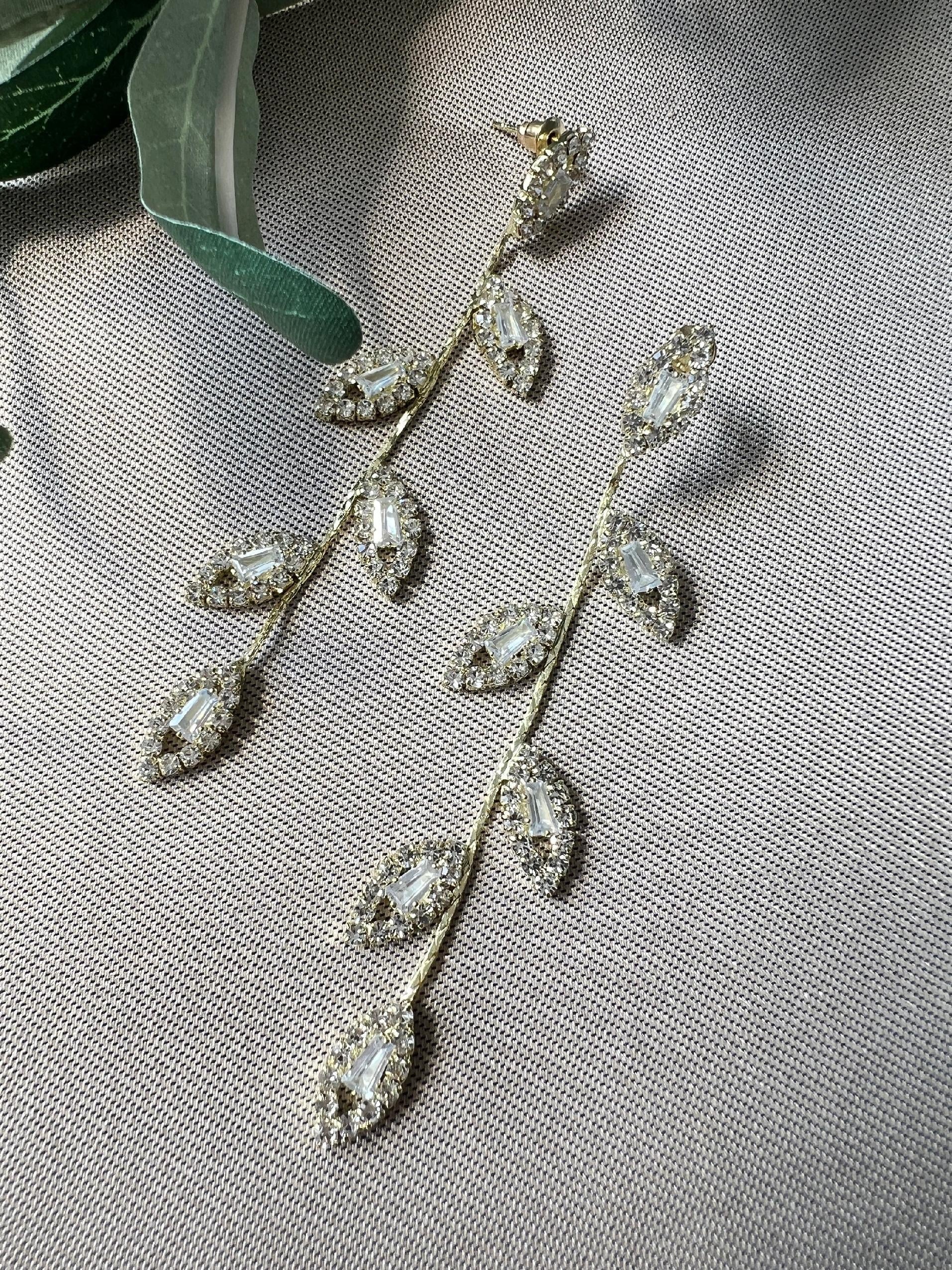 Braut Ohrringe, gold, silber, funkelnde Hängeohrringe, Blätter, Brautschmuck, glitzernde - Gold-Ohrringe-Schmuckblüte