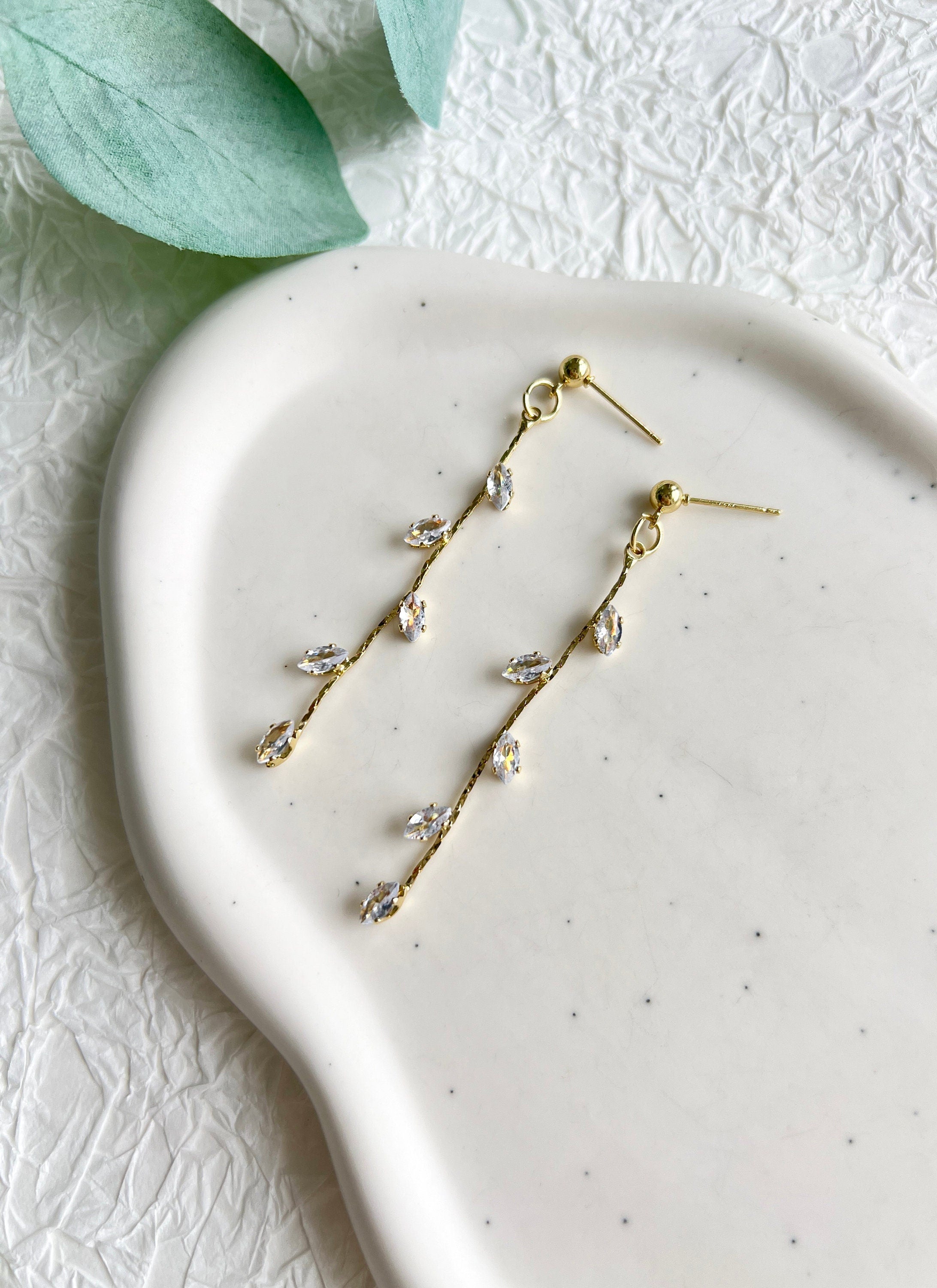 Braut Ohrringe, gold, silber oder roségold, funkelnde Hängeohrringe, Brautschmuck, Cubic - Silber-Ohrringe-Schmuckblüte
