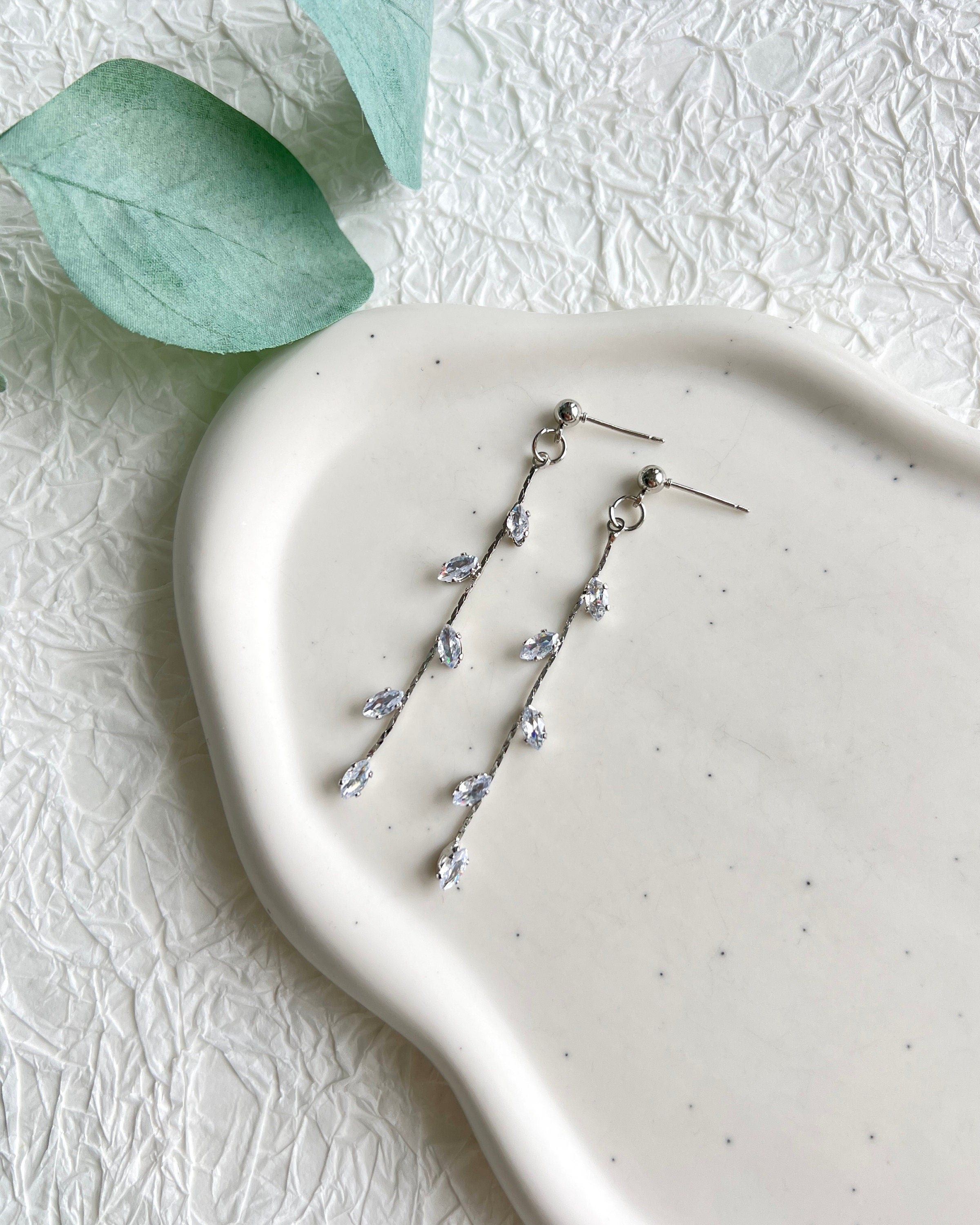 Braut Ohrringe, gold, silber oder roségold, funkelnde Hängeohrringe, Brautschmuck, Cubic - Silber-Ohrringe-Schmuckblüte