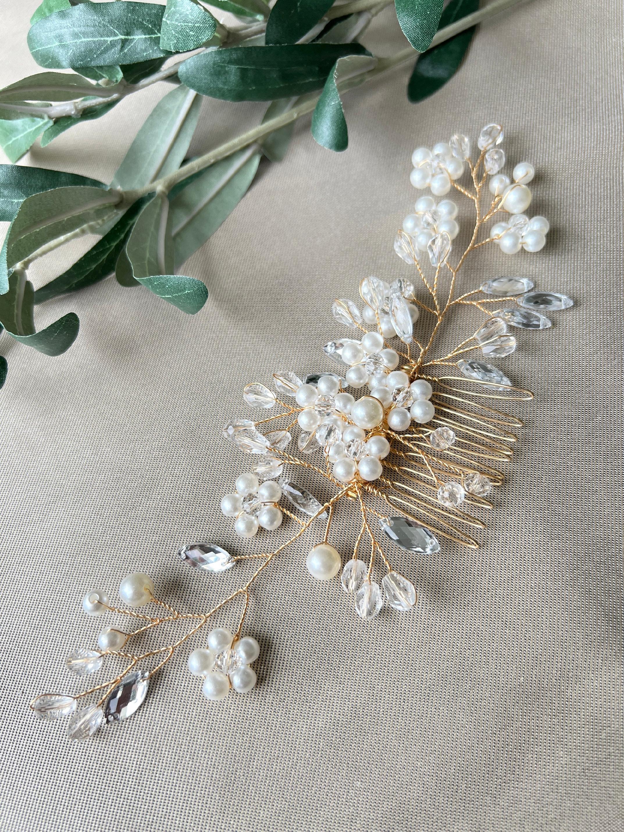 Brauthaarschmuck mit Perlen Blumen Haarkamm in gold-Brauthaarschmuck-Schmuckblüte