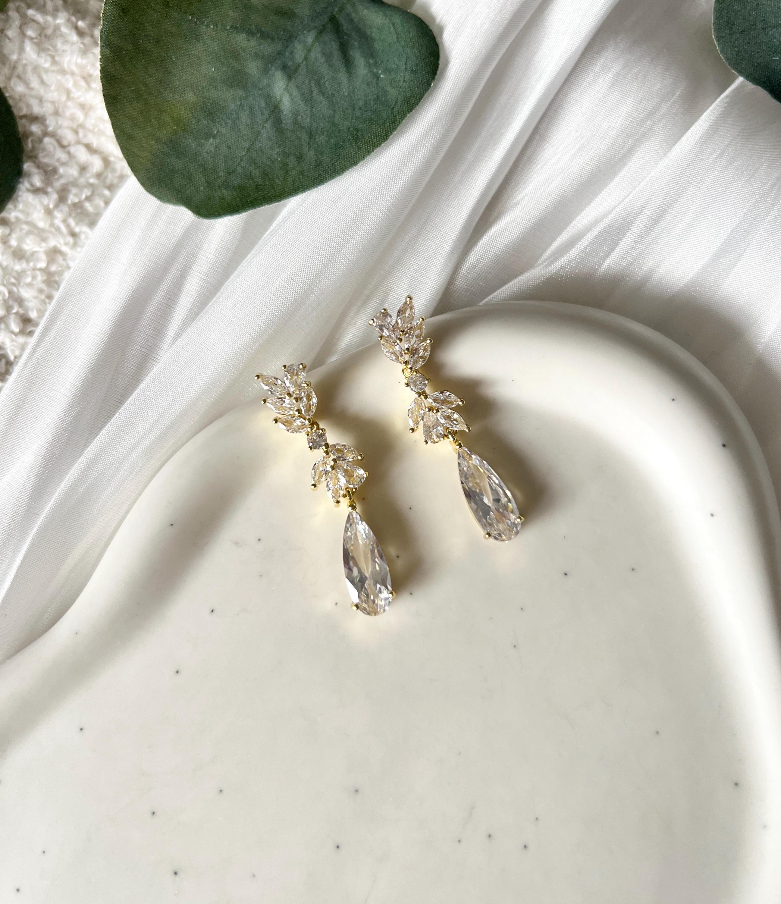 Lange Brautohrringe, Ohrringe, Cubic Zirkonia, Brautschmuck, glänzende Ohrstecker, Braut, Brautjungfer, Schmuck Hochzeit, Schmuckbluete