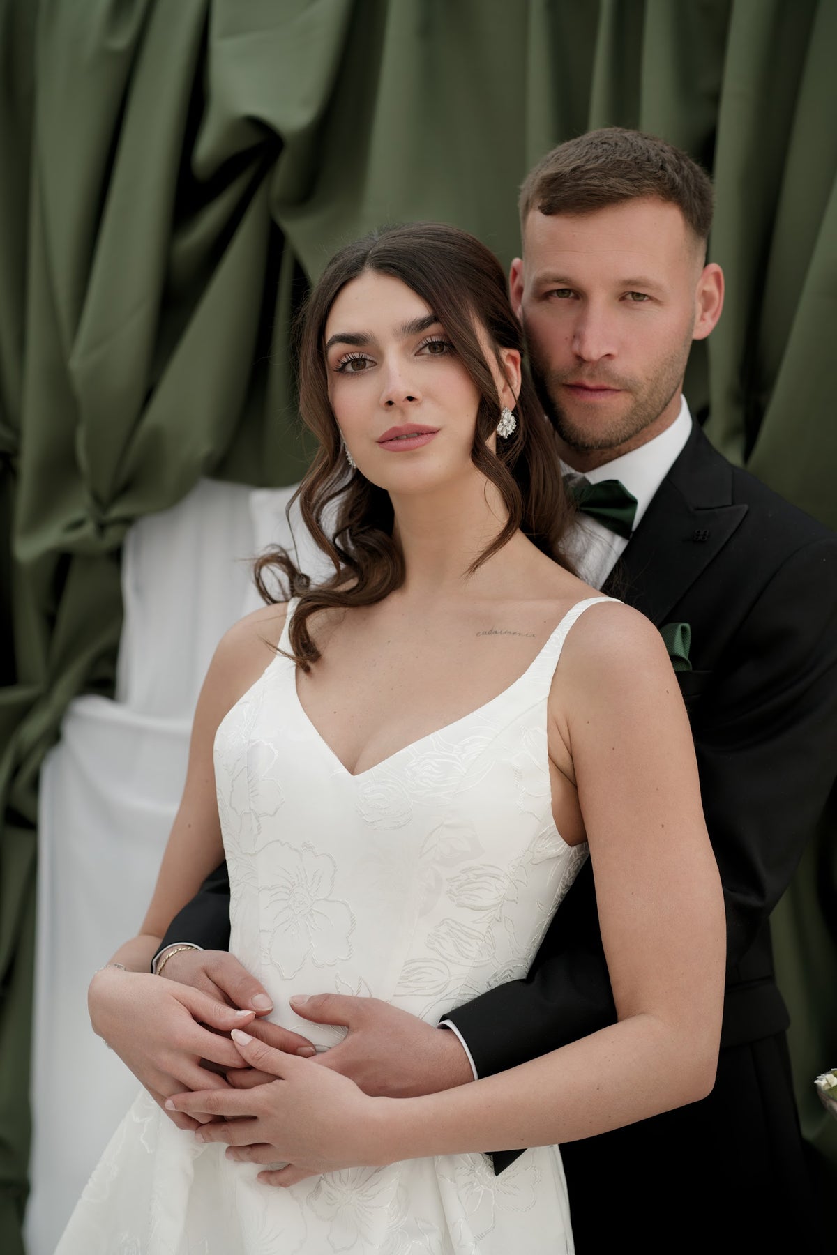 Funkelnde Ohrringe, Silber, Cubic Zirconia, auffallende Ohrstecker, Brautschmuck, glänzende Brautohrringe, eleganter Schmuck Standesamt, modern, Hochzeit