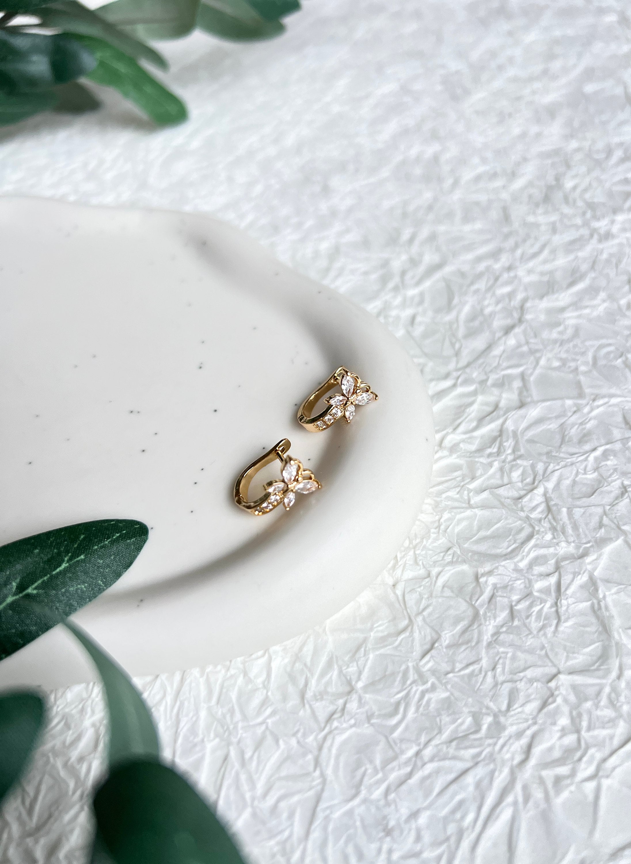 Creolen oval mit Cubic Zirconia Steinen, Schmetterling - gold, silber, Roségold - - Silber-Ohrringe-Schmuckblüte