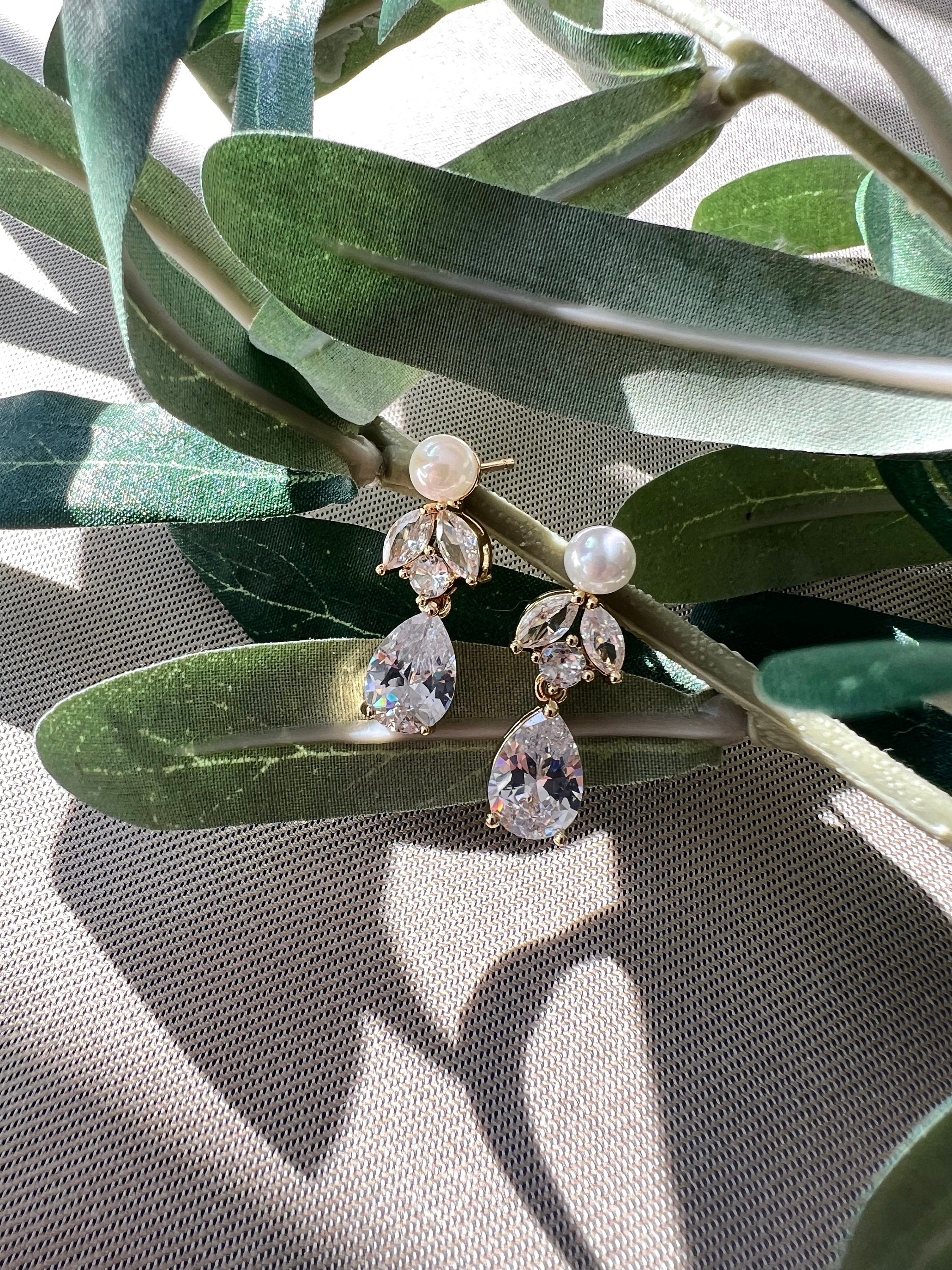 Elegante Brautohrringe, Gold, Roségold, Perle, funkelnde Ohrstecker, Brautschmuck, - Gold-Ohrringe-Schmuckblüte