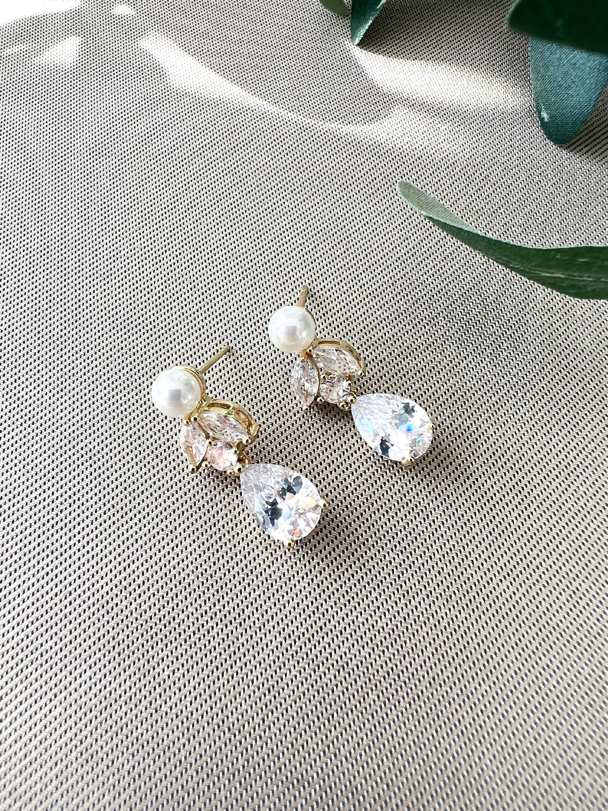 Elegante Brautohrringe, Gold, Roségold, Perle, funkelnde Ohrstecker, Brautschmuck, - Gold-Ohrringe-Schmuckblüte