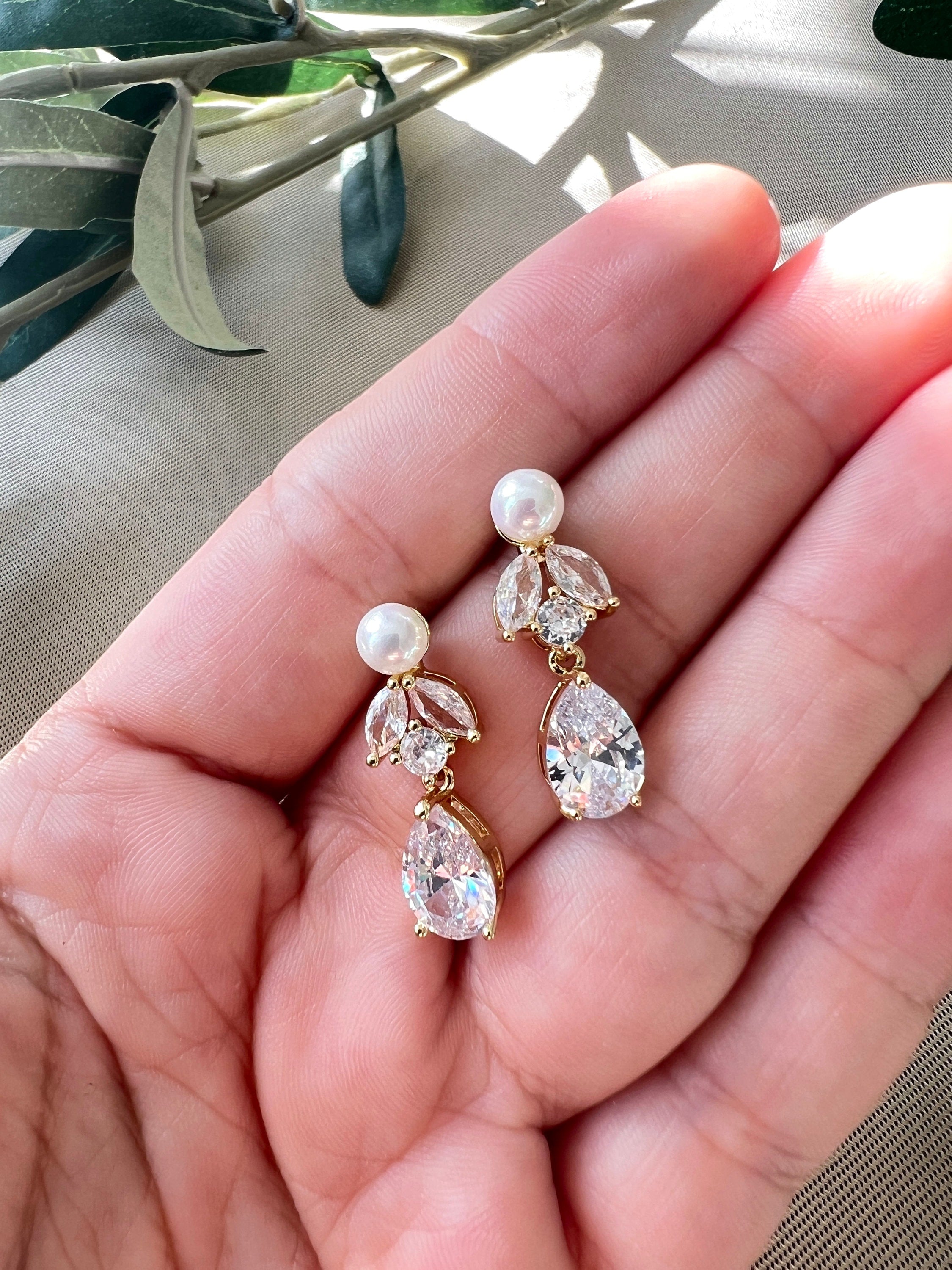 Elegante Brautohrringe, Gold, Roségold, Perle, funkelnde Ohrstecker, Brautschmuck, - Gold-Ohrringe-Schmuckblüte