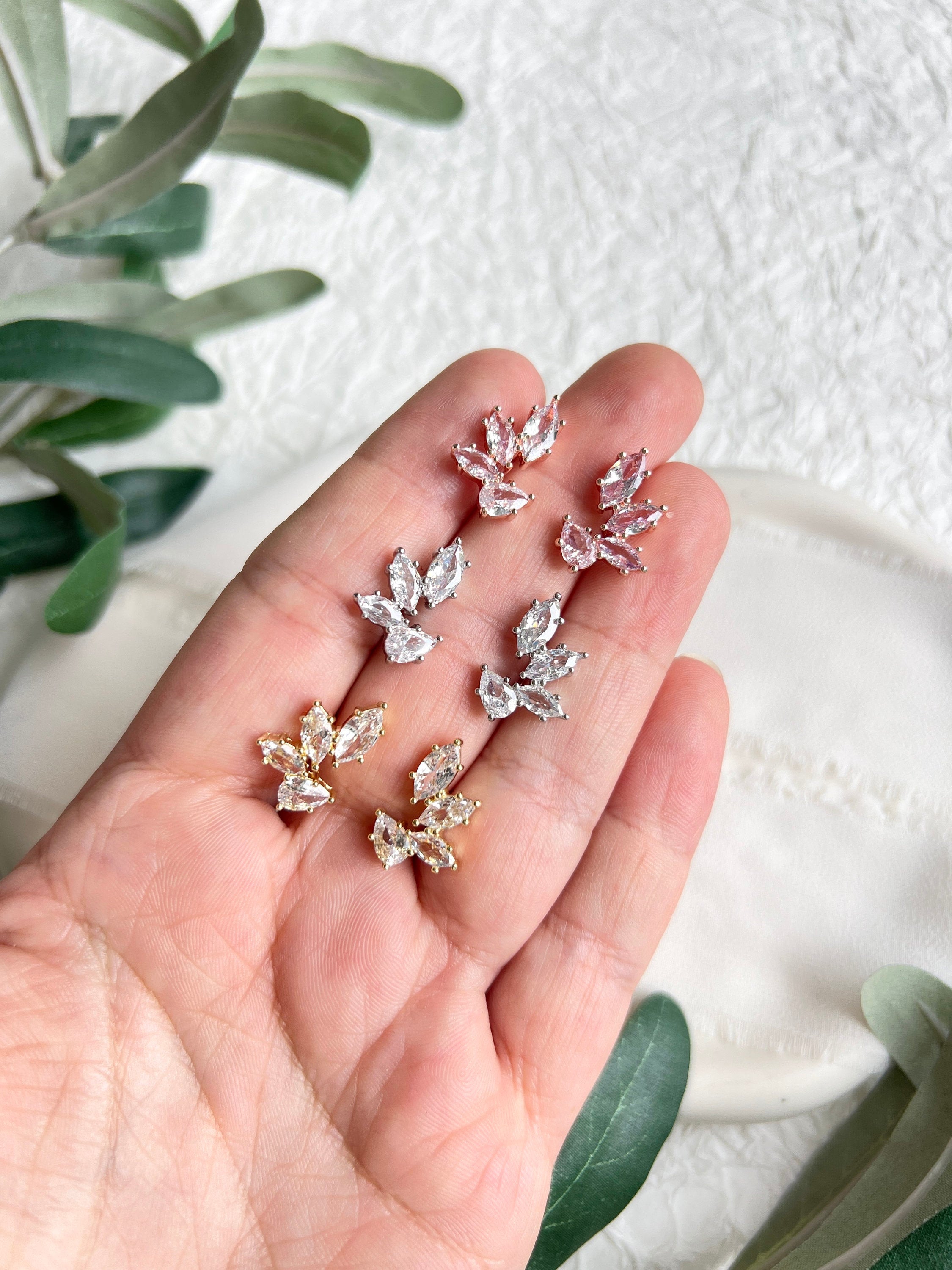 Elegante Brautohrringe, Gold, Silber oder Roségold, Ohrstecker, funkelnde Cubic Zirconia - Roségold-Ohrringe-Schmuckblüte