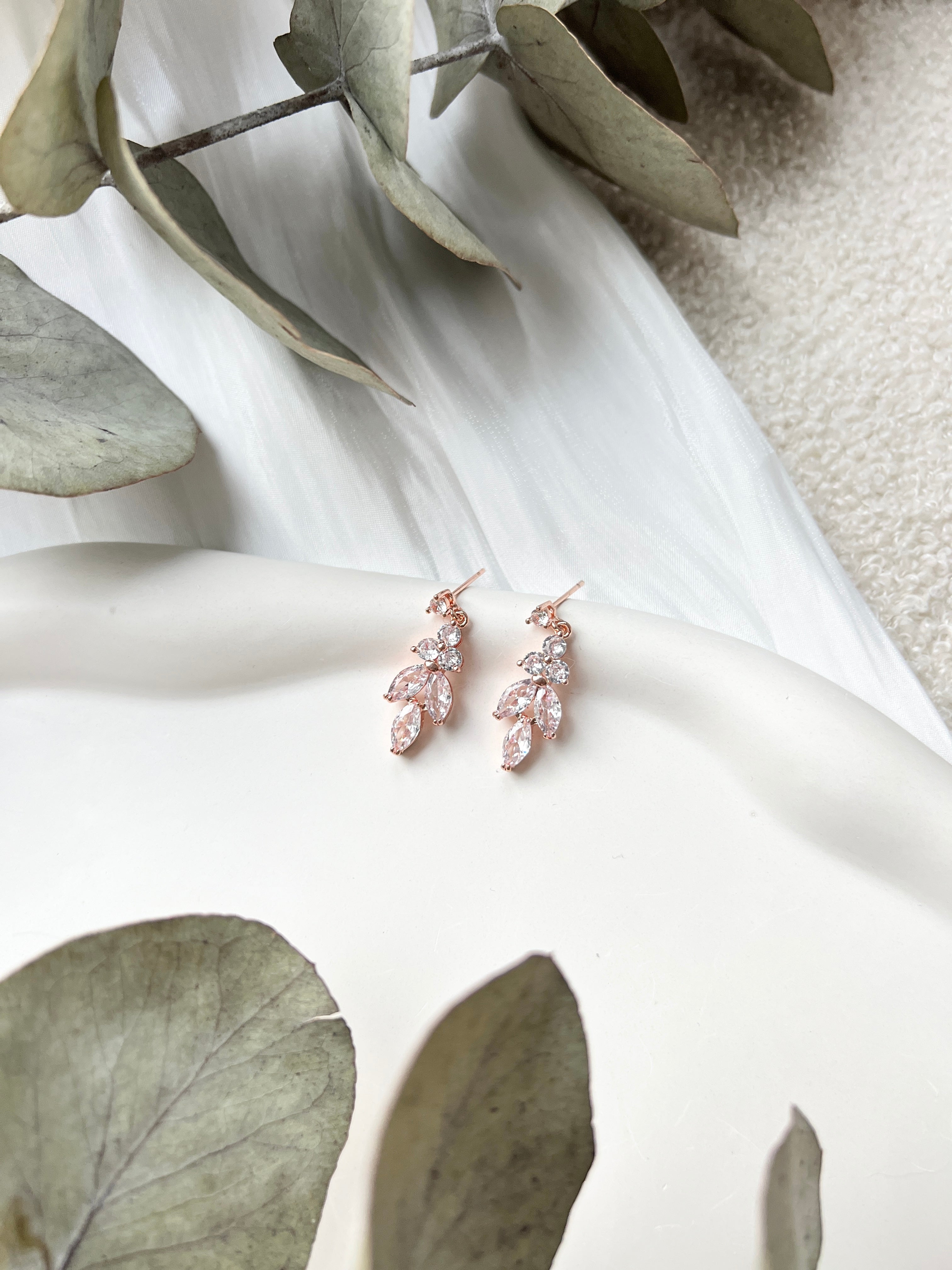 Brautohrringe, Silber, Gold oder Roségold, Cubic Zirconia Steine, elegante Ohrringe, feiner Brautschmuck, Geschenk fuer Sie, Weihnachtsgeschenk, Schmuck Hochzeit, Damenschmuck, Damenohrringe