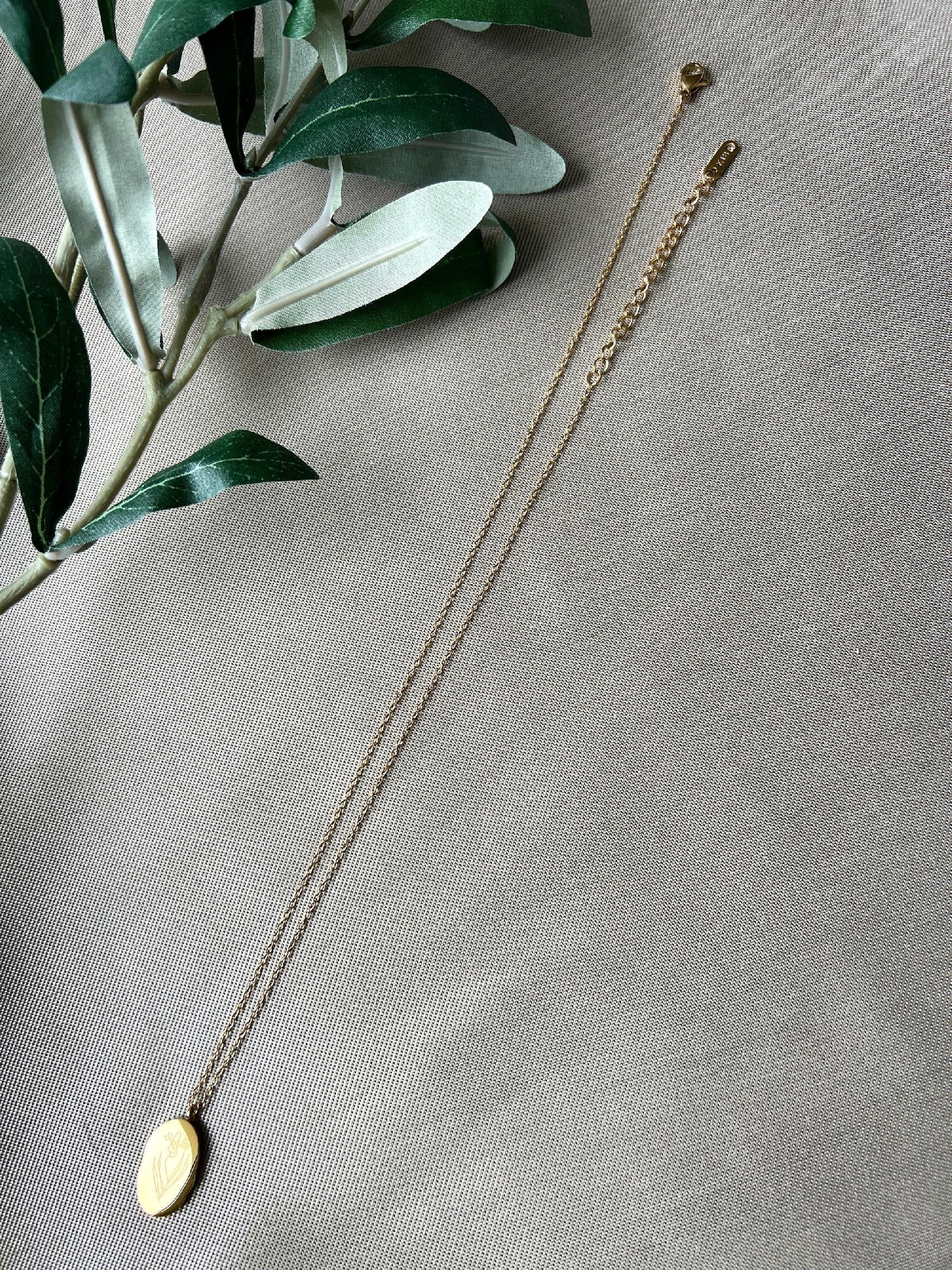 Geburtsblume Halskette, Februar, Geburtsmonat, Iris Blume, 18k Gold, wasserfest, Halskette für Frauen, Geschenk-Halskette-Schmuckblüte