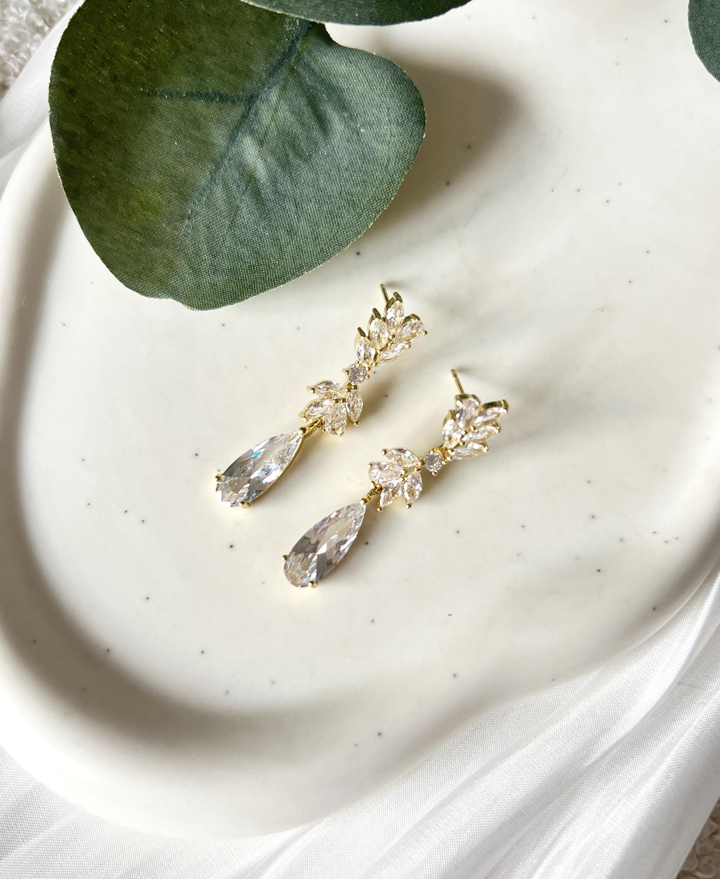 Lange Brautohrringe, Ohrringe, Cubic Zirkonia, Brautschmuck, glänzende Ohrstecker, Braut, Brautjungfer, Schmuck Hochzeit, Schmuckbluete