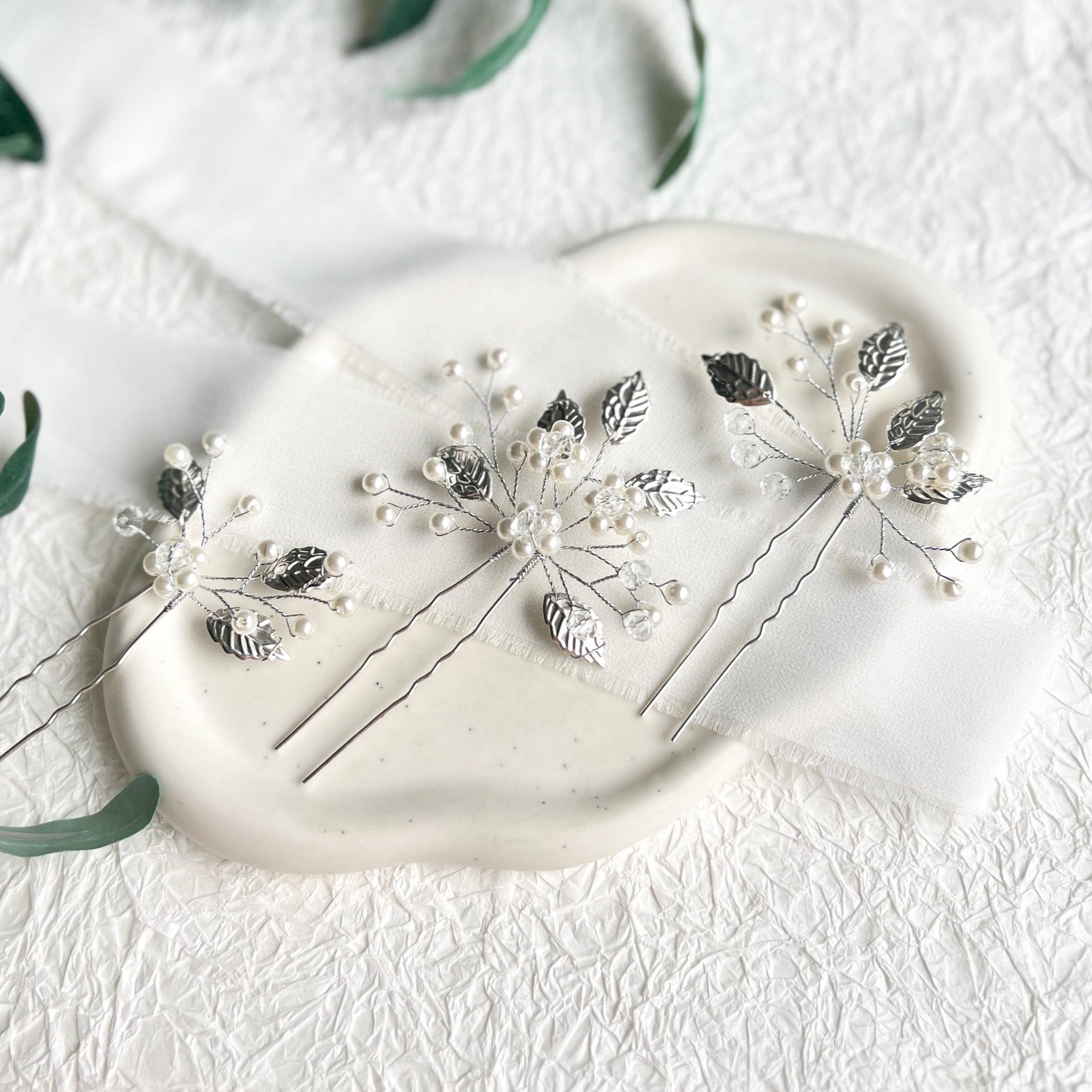 Schmuck Set, 3 Stueck, Haarnadeln, weiße Perlen, silberne Blätter, Haarschmuck, Brautschmuck, Brauthaarschmuck, Blumen Haarspangen