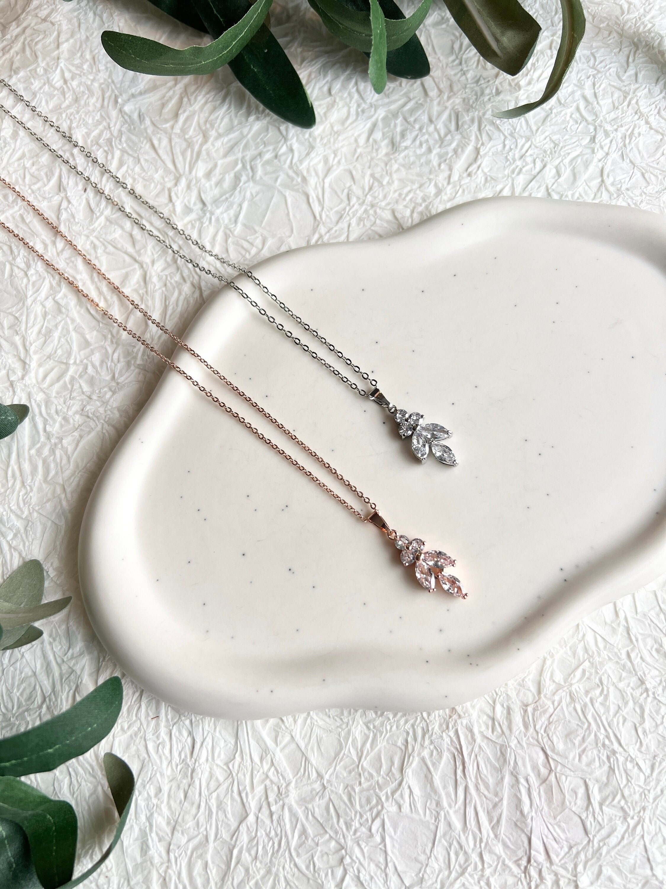 Halskette, Silber, Roségold, Brautschmuck, funkelnder Anhänger, Cubic Zirconia, - Roségold-Halskette-Schmuckblüte