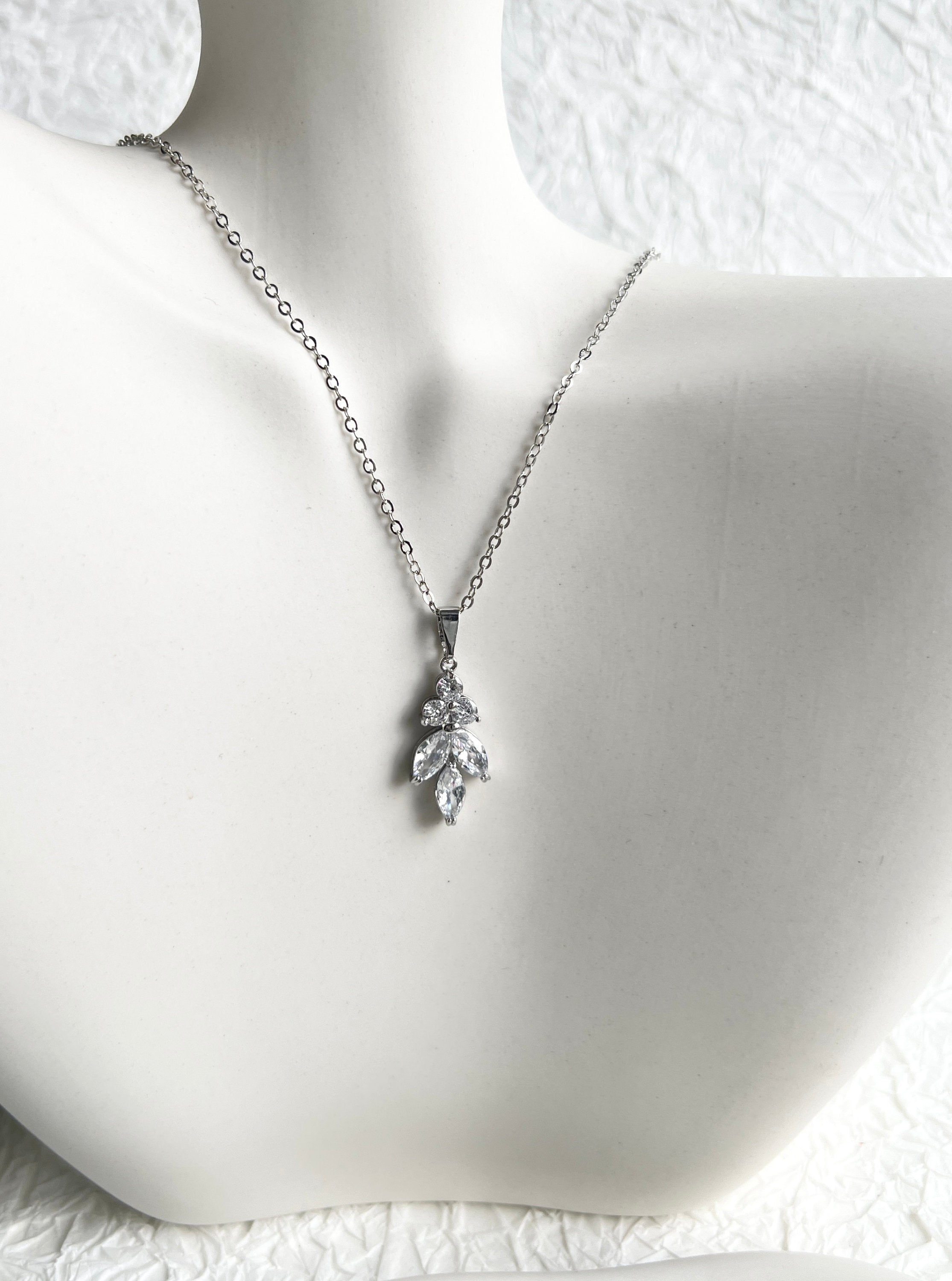 Halskette, Silber, Roségold, Gold, Brautschmuck, funkelnder Anhänger, Cubic Zirconia, - Gold-Halskette-Schmuckblüte