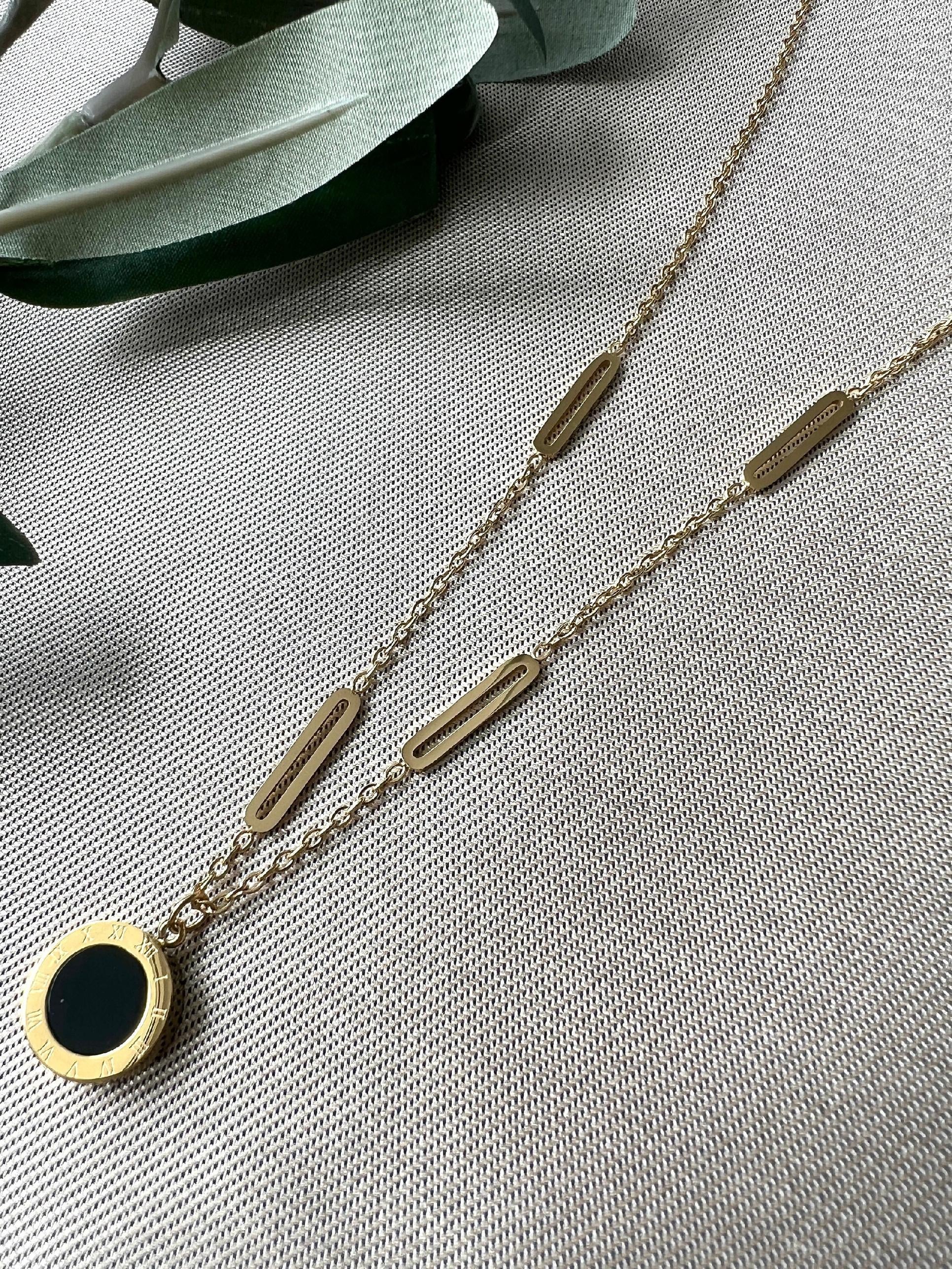 Halskette mit Anhänger, Wendehalskette schwarz und Perlmutt, gold, Edelstahl, Halskette für Frauen-Halskette-Schmuckblüte