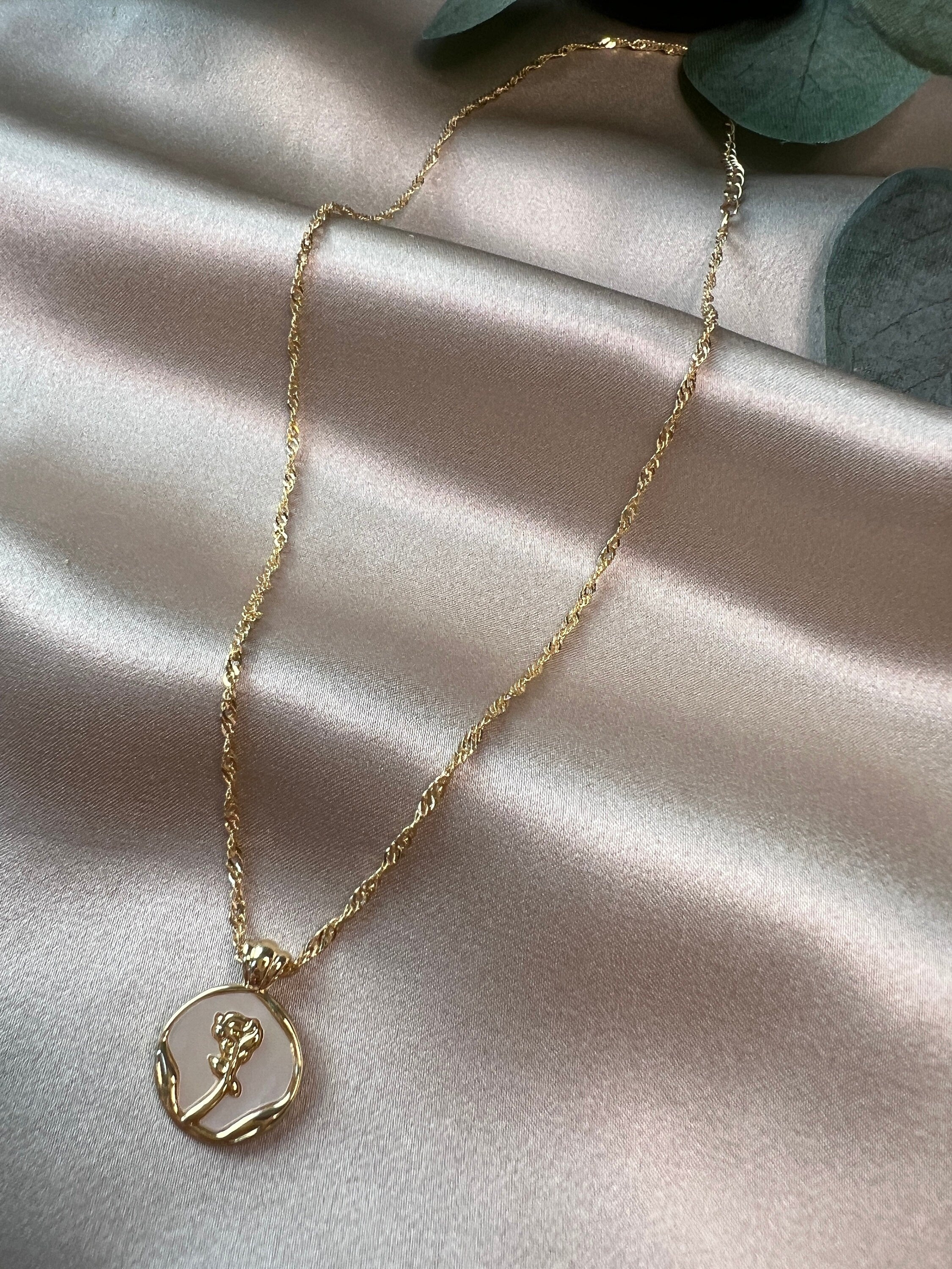 Halskette mit Rosen-Anhänger, Edelstahl, Perlmutt, golden, Halskette für Frauen-Halskette-Schmuckblüte